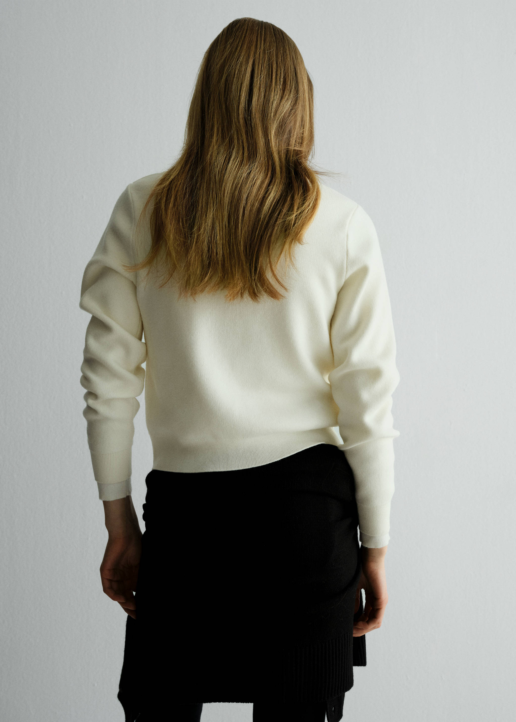 Cardigan de malha com botões - Verso do artigo