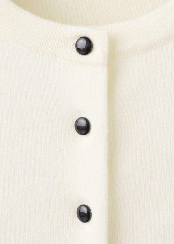 Knitted button cardigan — Ecru