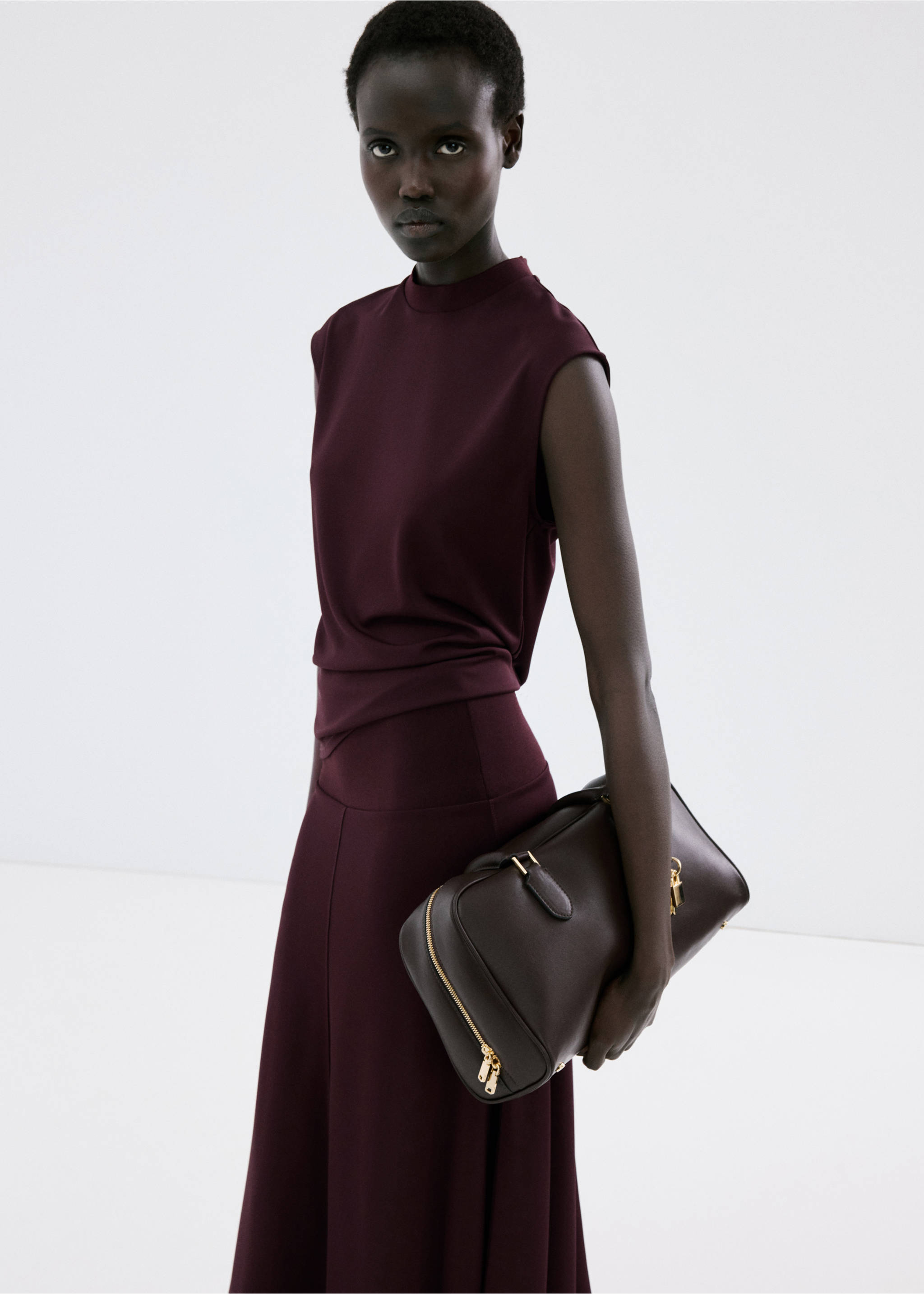 Top punto fino cuello perkins - Plano medio, Vino. Ref: 27064085-00.