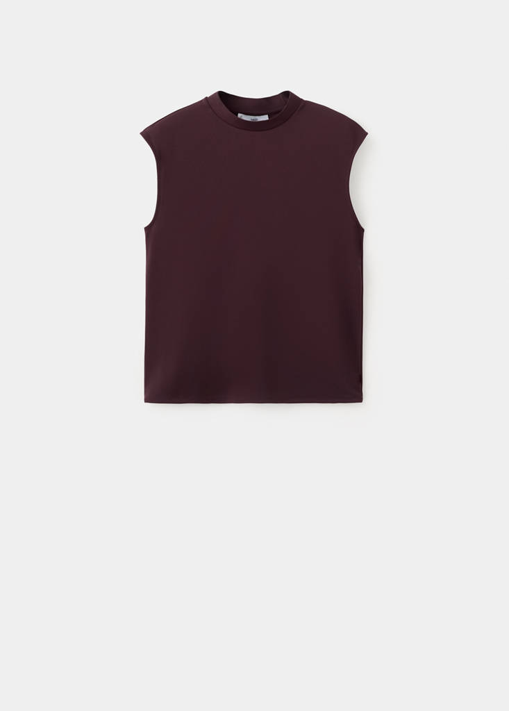 Fine knit mock neck top — Wine