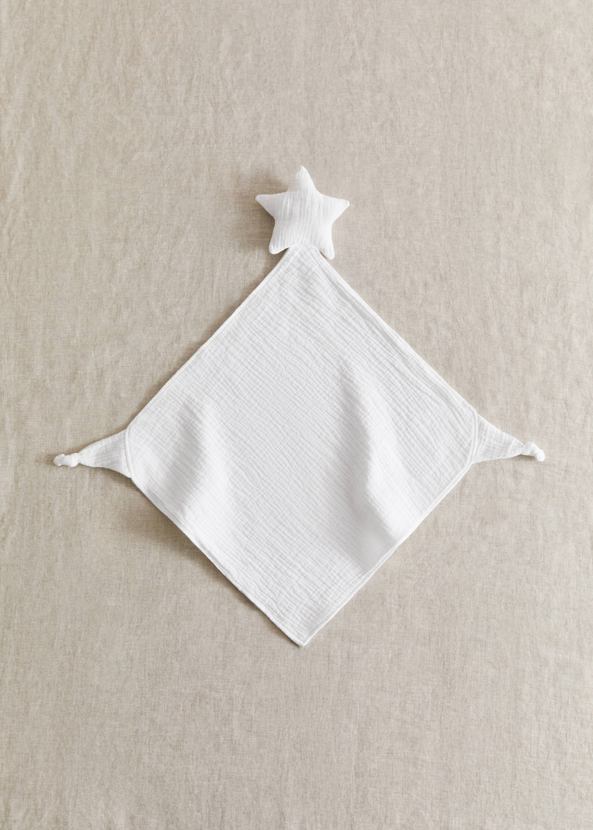 Baby comforter with star design - General plane