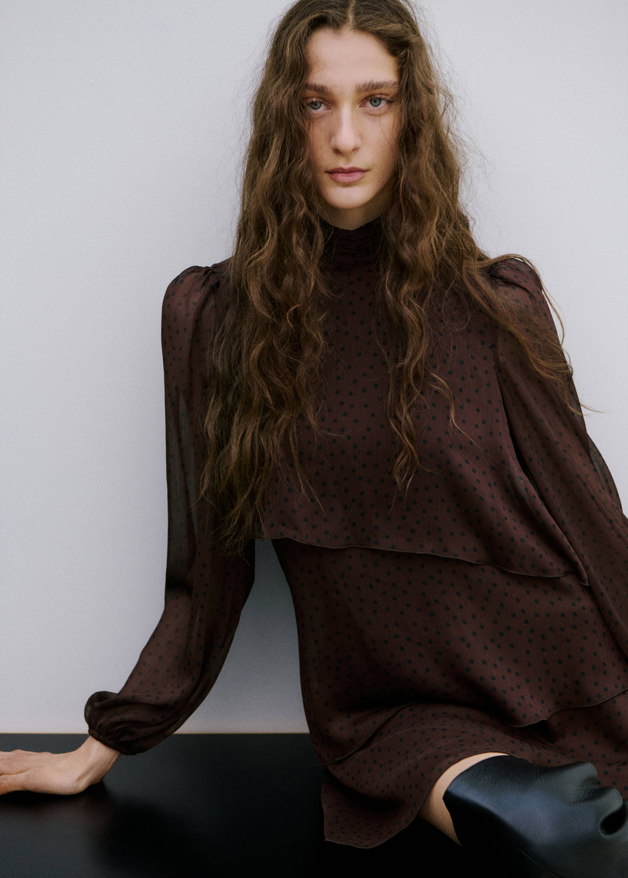 เดรสลาย Polka-dot ruffled - เครื่องบินขนาดกลาง