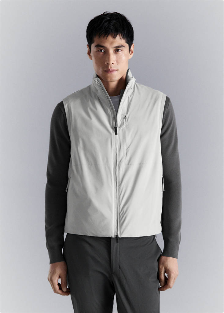 Packable water-repellent gilet with Thermore® technology — Ice Grey