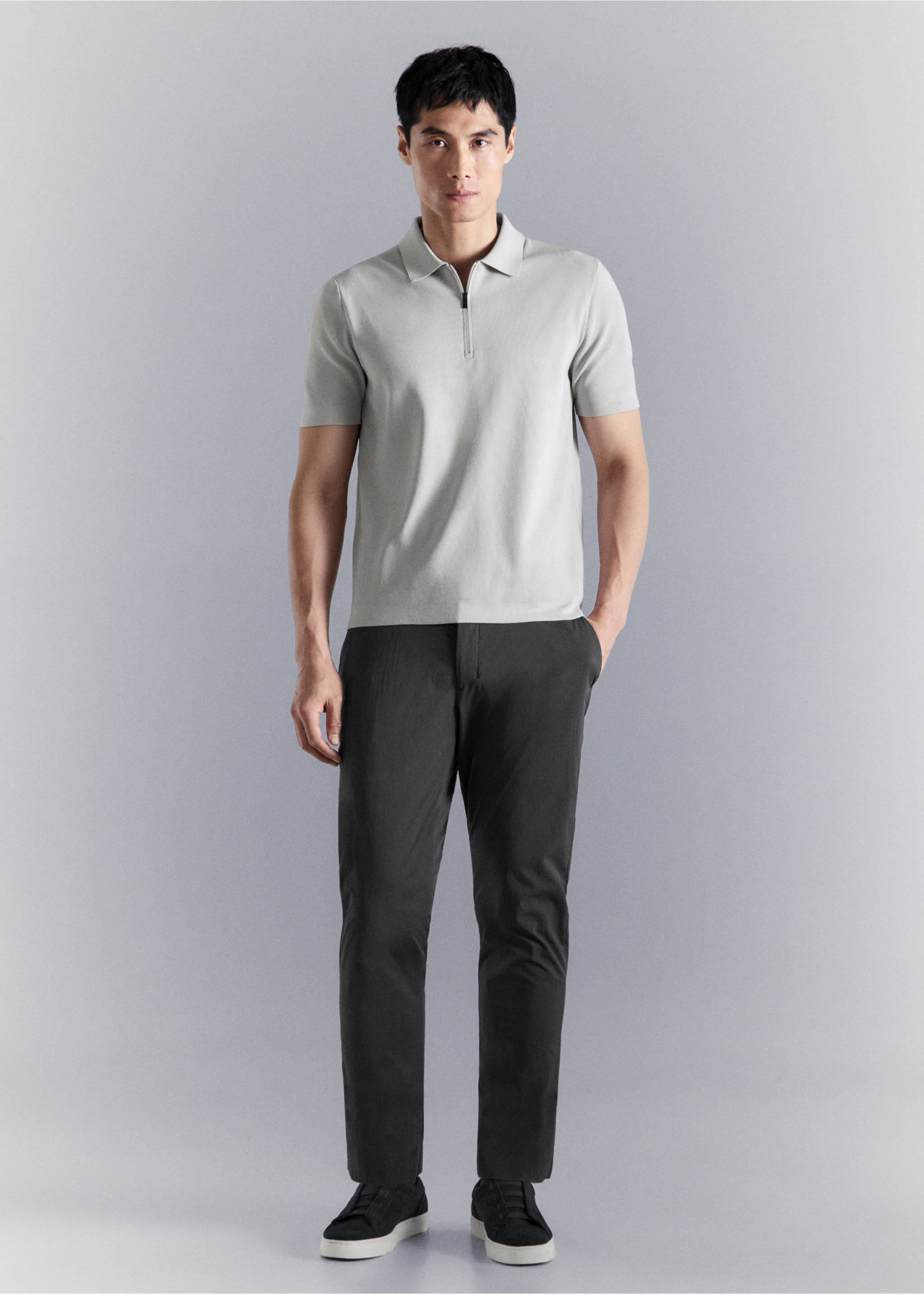 Polo comfort stretch cremallera - Plano general, Gris hielo. Ref: 27064428-00.