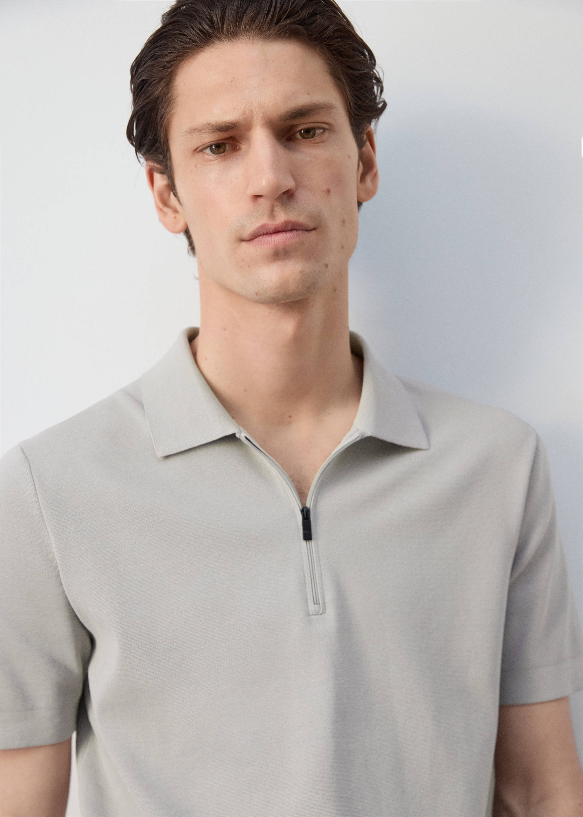 بولو كومفورت ستريتش بسحاب - تفاصيل المنتج 1, رمادي ثلجي. Ref: 27064428-01.