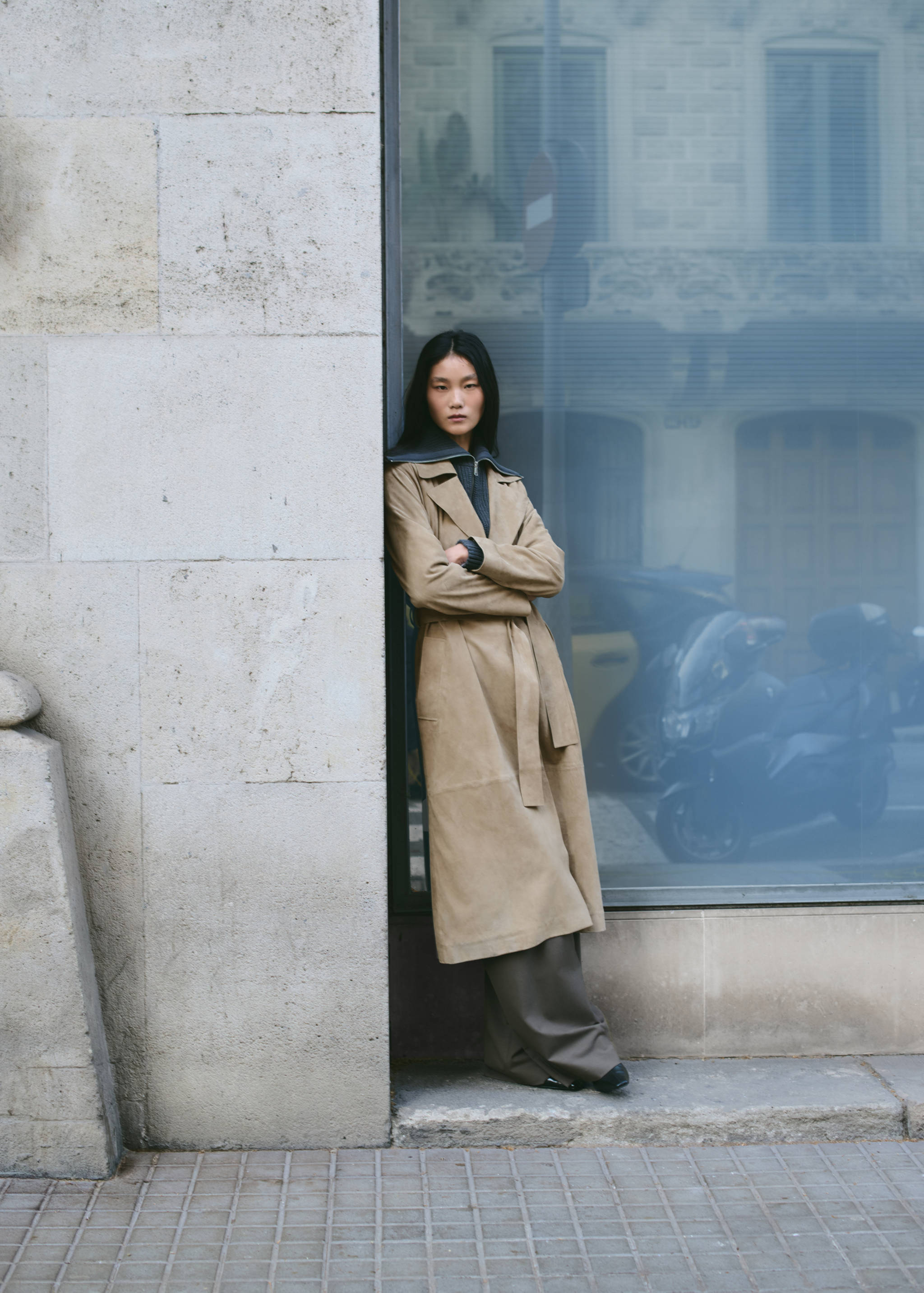 Long suede trench with belt - General plane