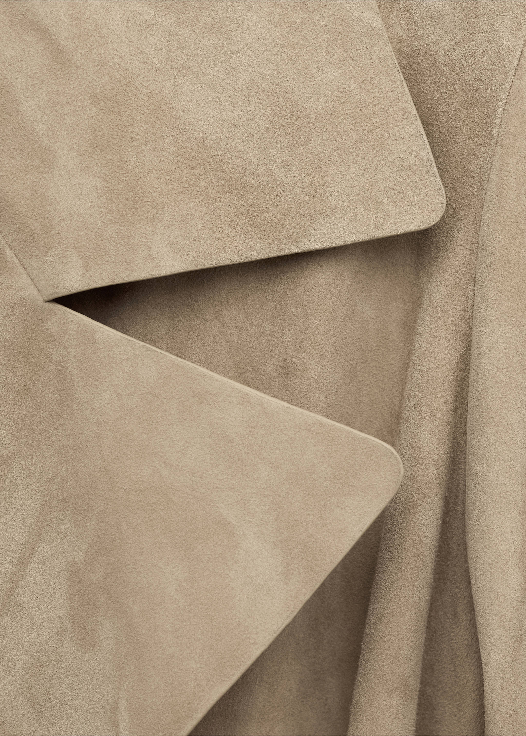 Long suede trench with belt - Details of the article 8, Medium Brown. Ref: 27064433-00.