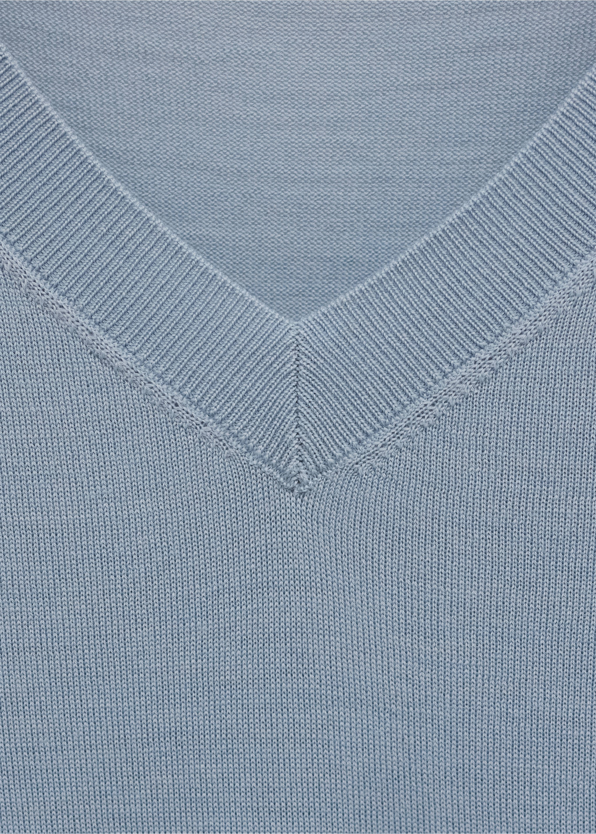 100% wool short-sleeved sweater - Details of the article 8, Medium Grey. Ref: 27064440-00.