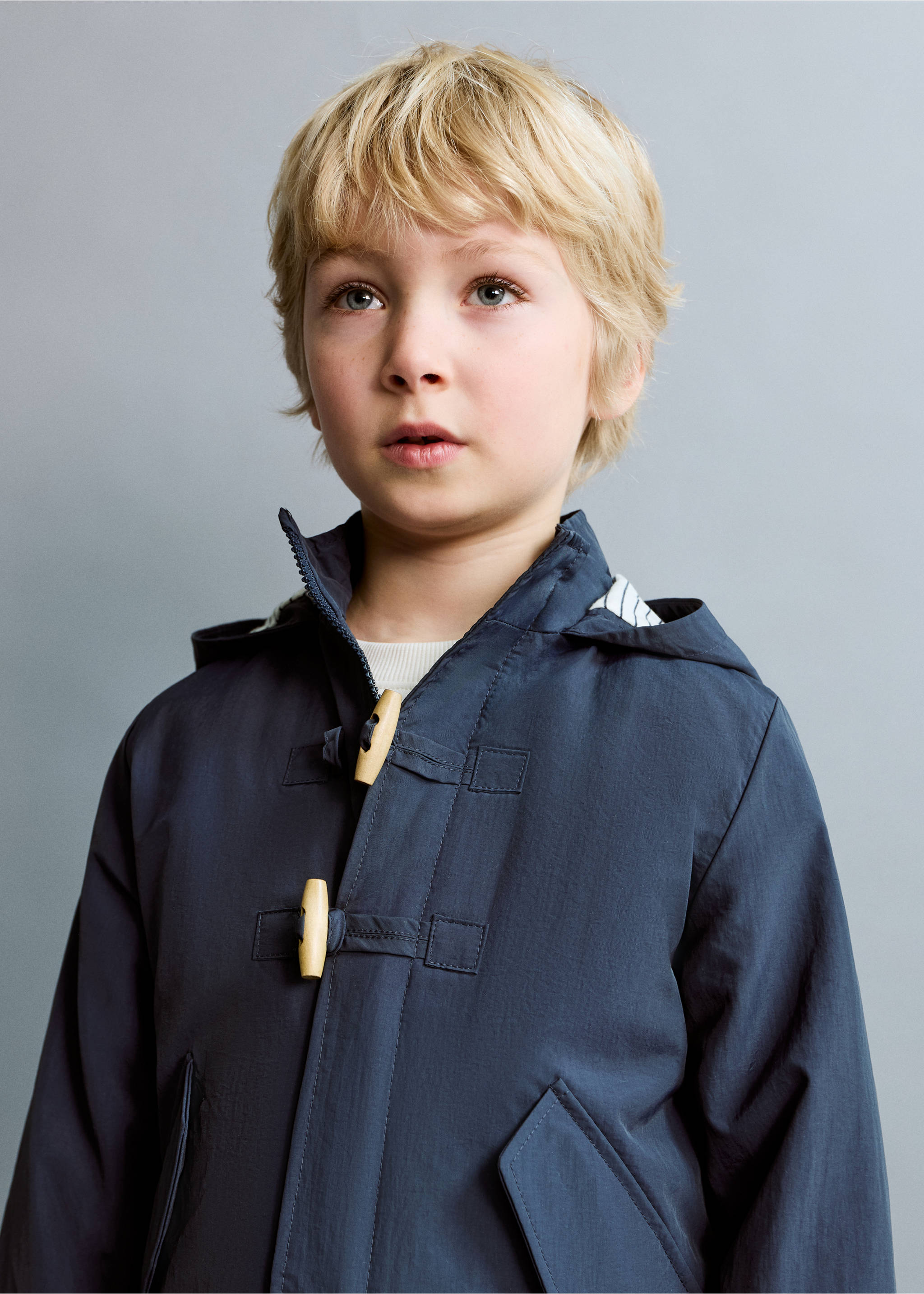 Chaqueta capucha - Detalle del artículo 1, Azul marino. Ref: 27064767-00.