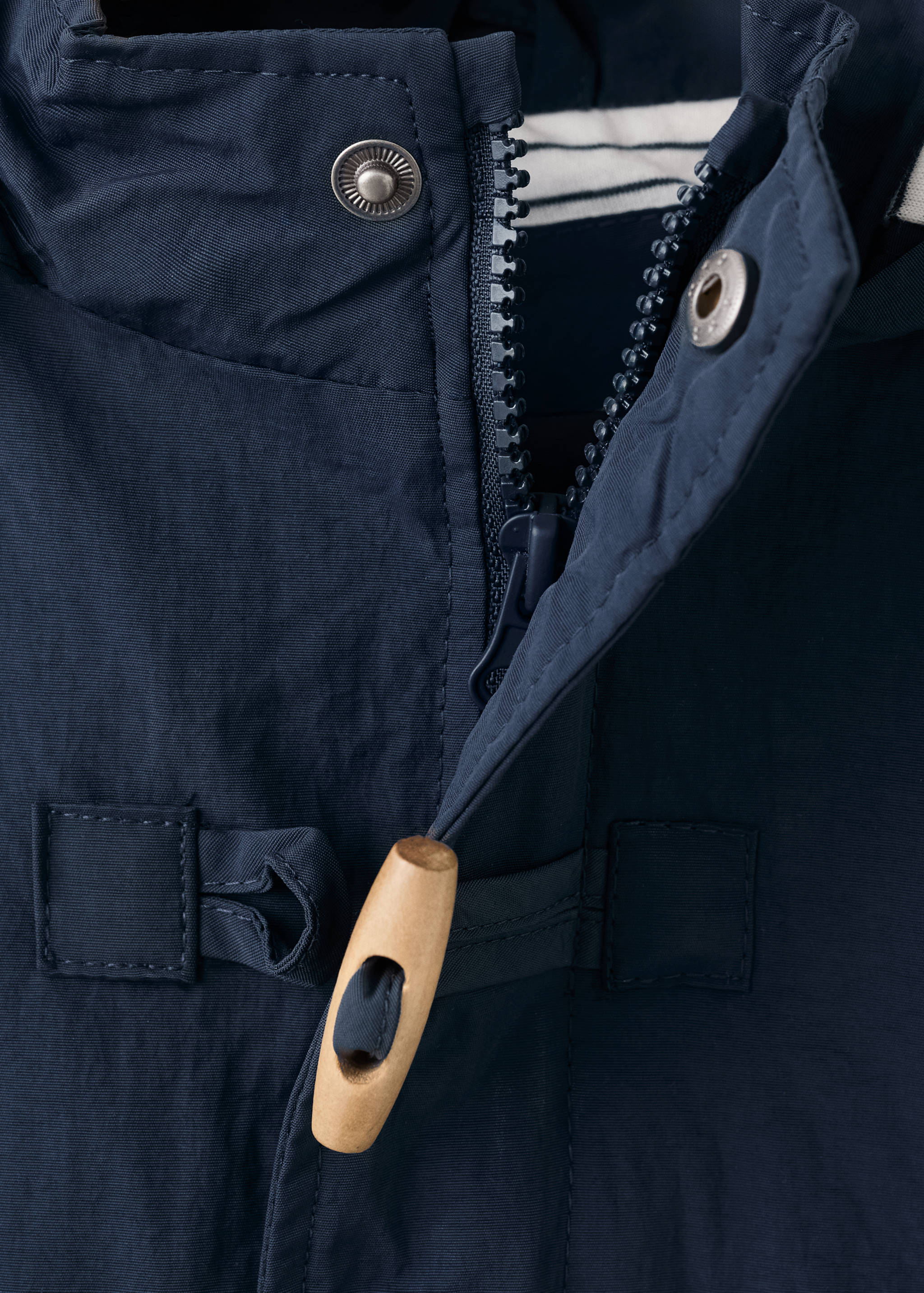 Chaqueta capucha - Detalle del artículo 8