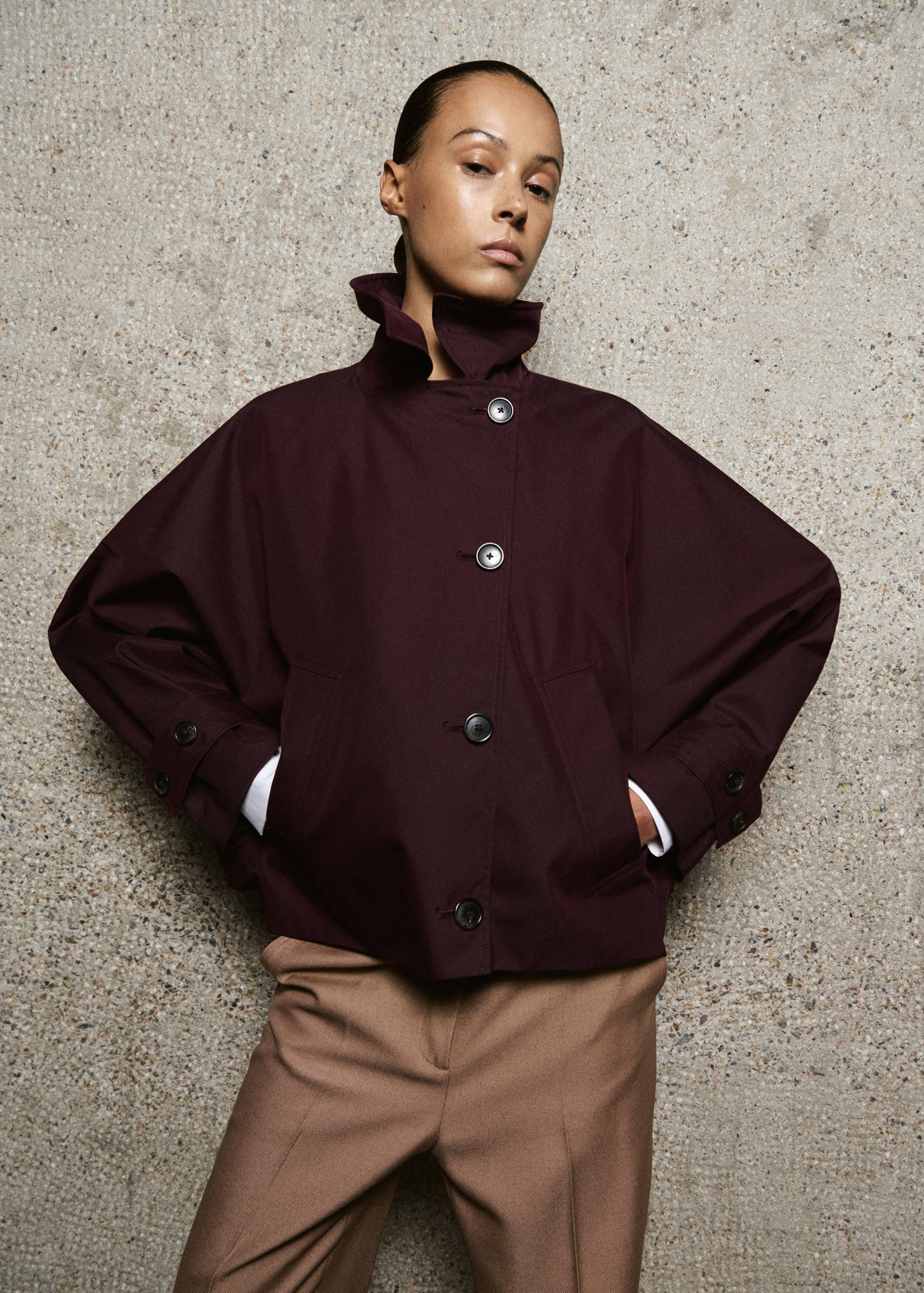 Short double-breasted trench coat with hood - Medium plane