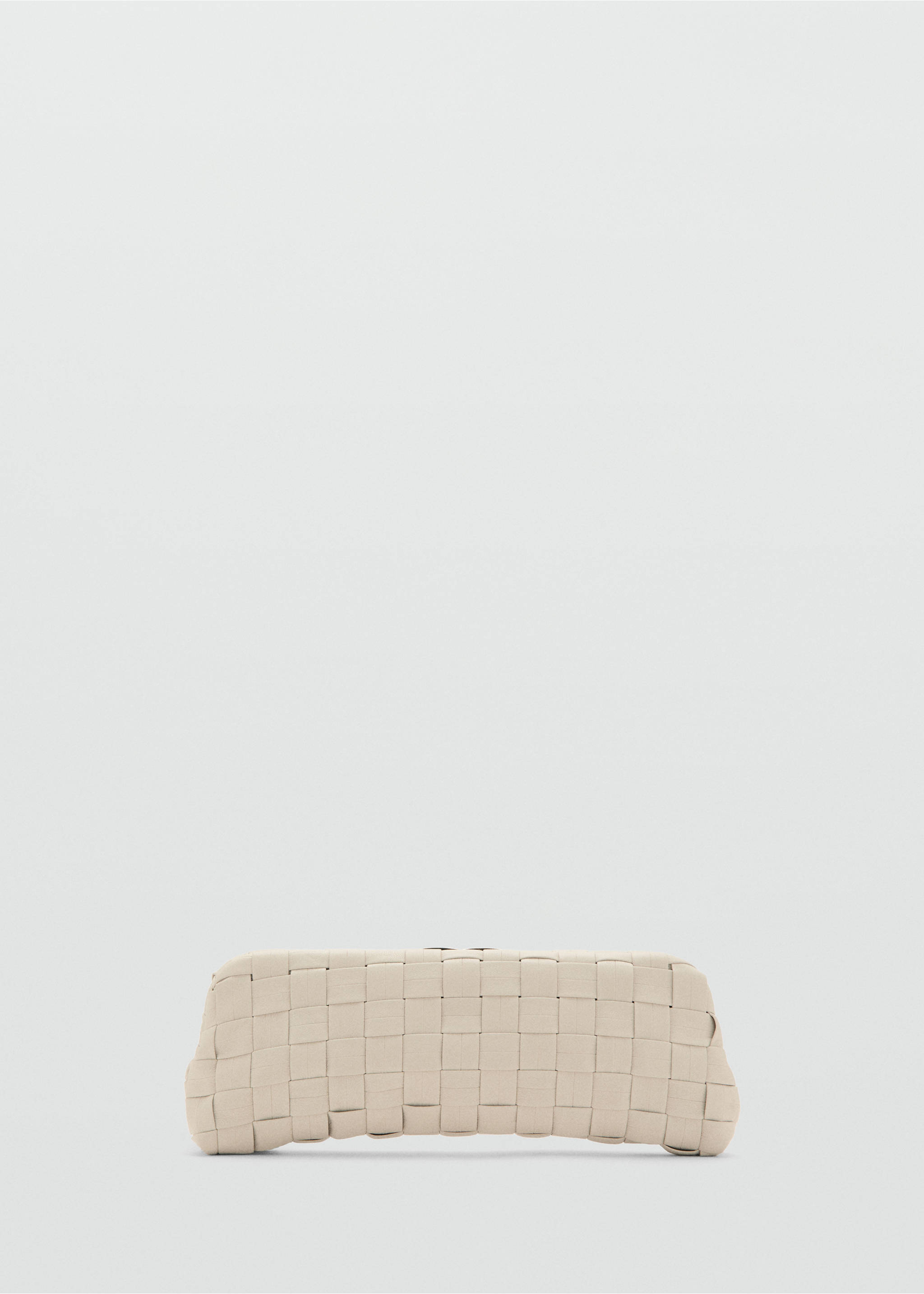 Bolso mano trenzado - Artículo sin modelo, Blanco roto. Ref: 27064773-00.