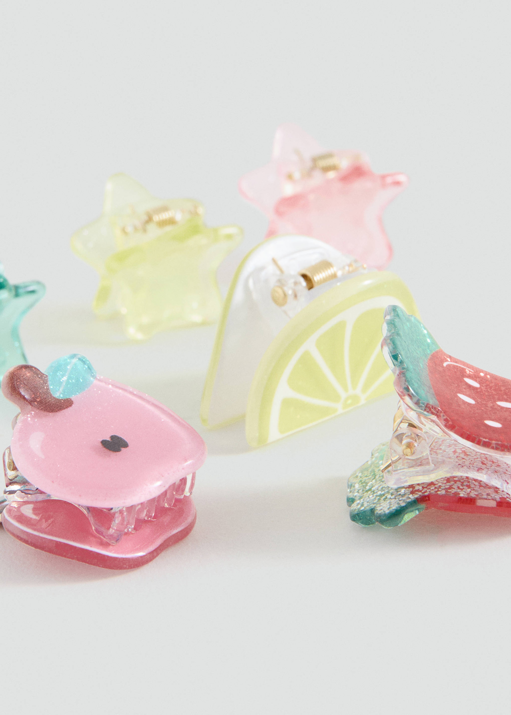 Набір затискачів для волосся - Середній план