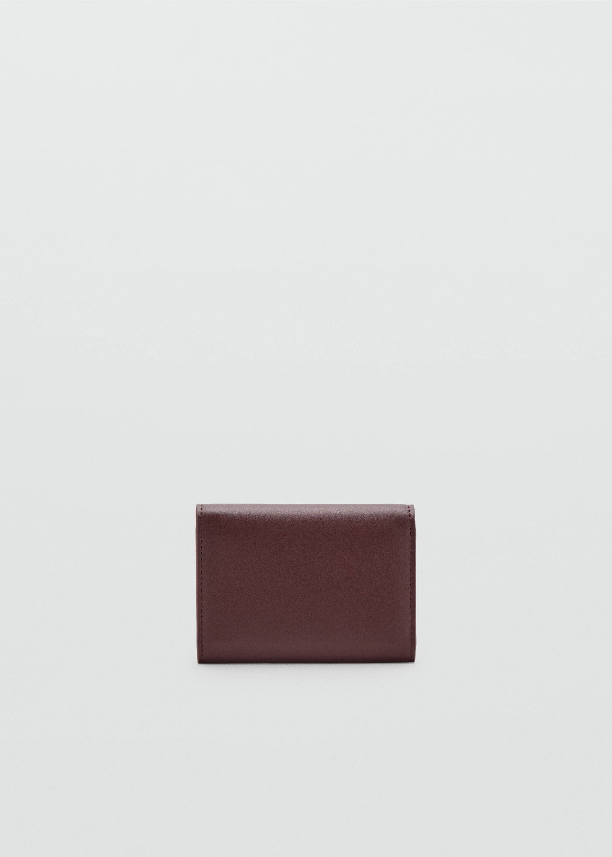 Jewel button flap purse - Details of the article 2, Burgundy. Ref: 27064785-00.