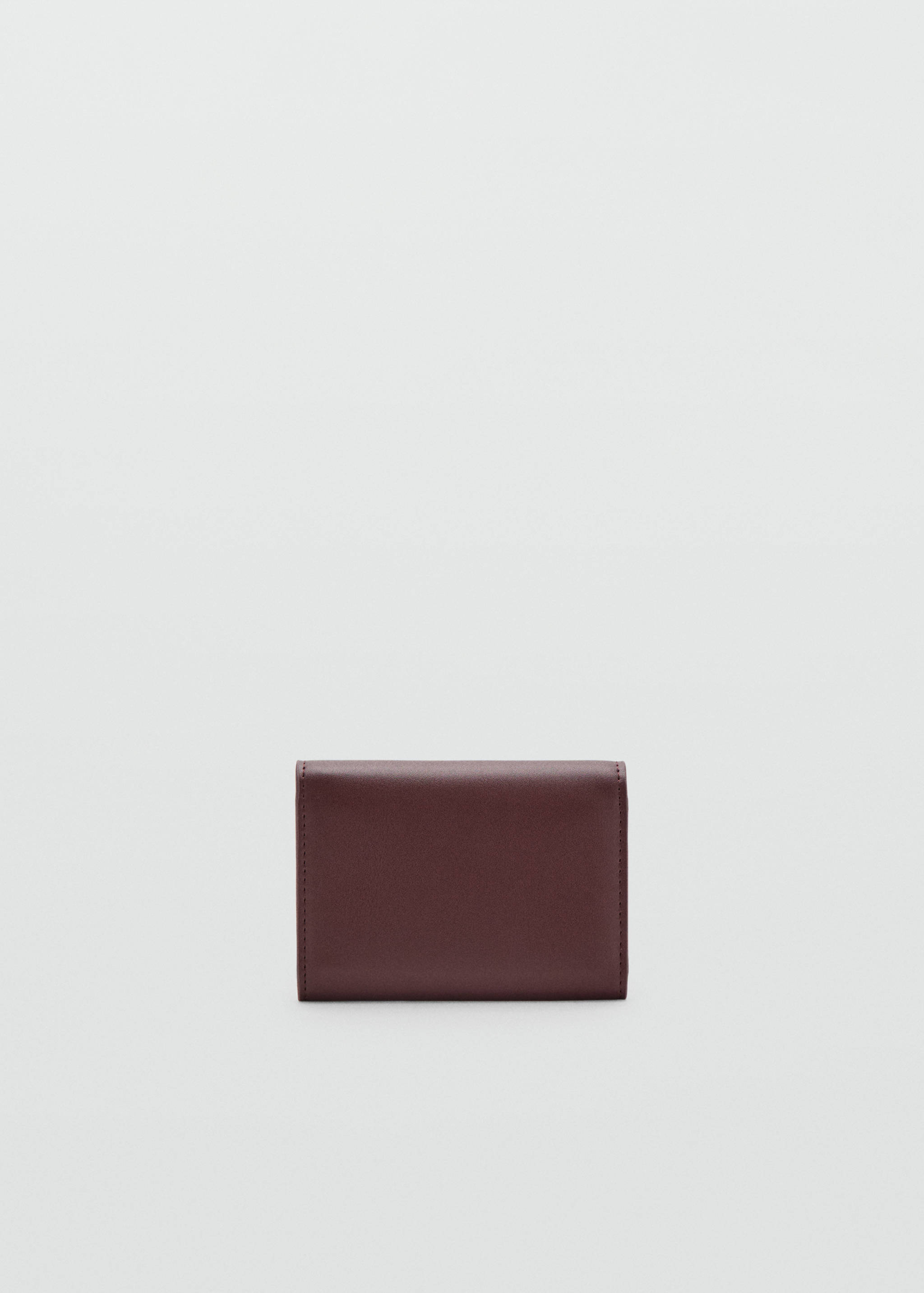 Jewel button flap purse - Details of the article 2