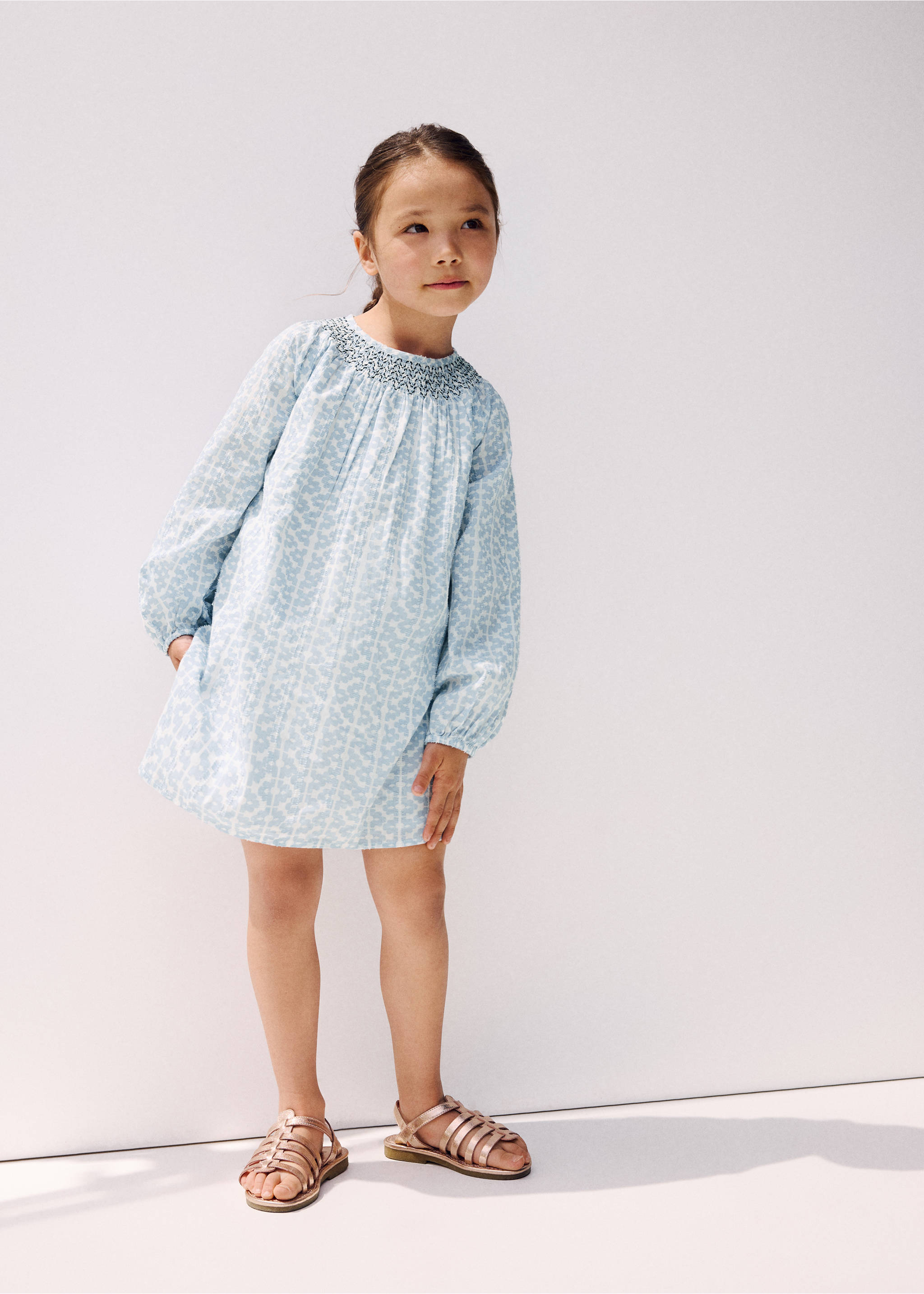 Vestido corto estampado - Plano general, Azul porcelana. Ref: 27065145-00.