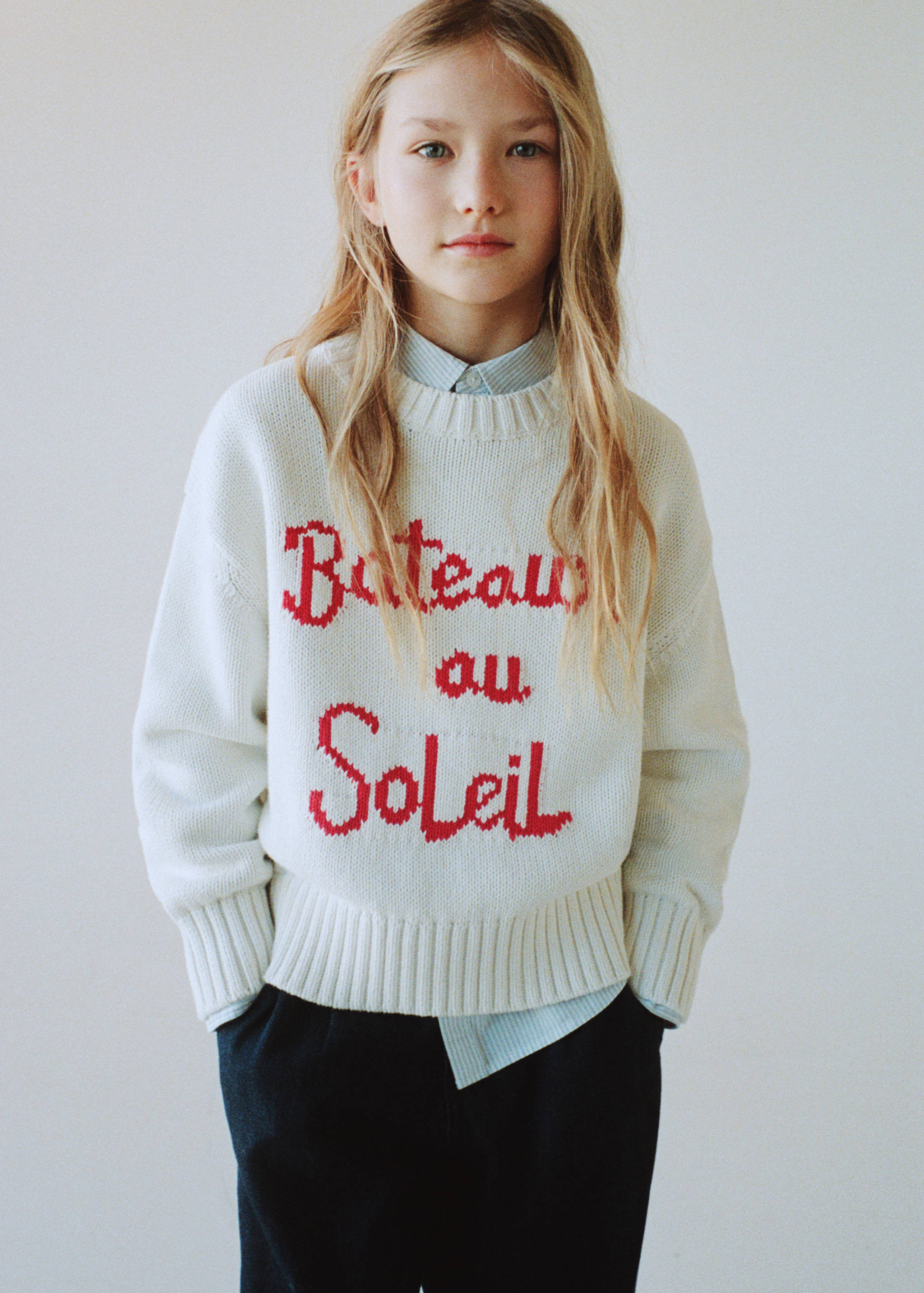 Knit embroidered sweater - General plane