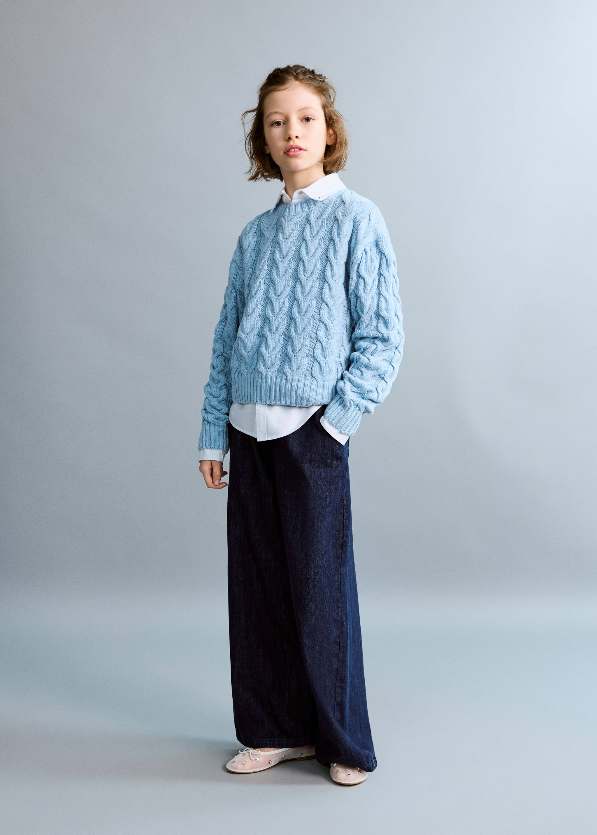Braided knitted sweater - General plane