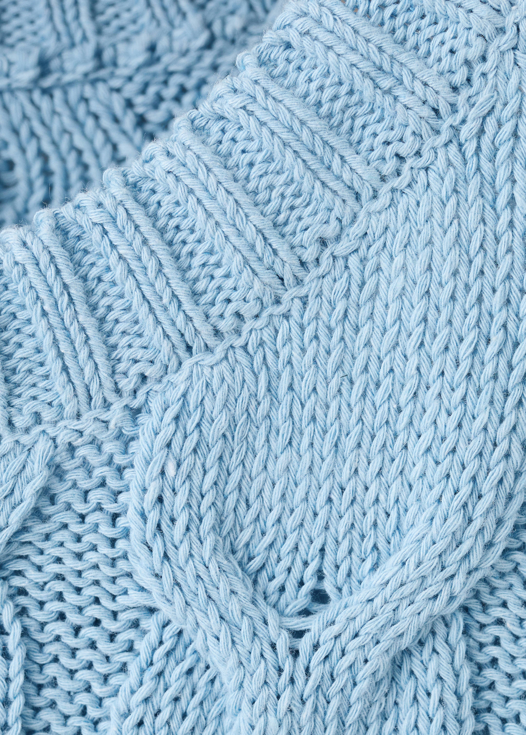 Braided knitted sweater - Details of the article 8
