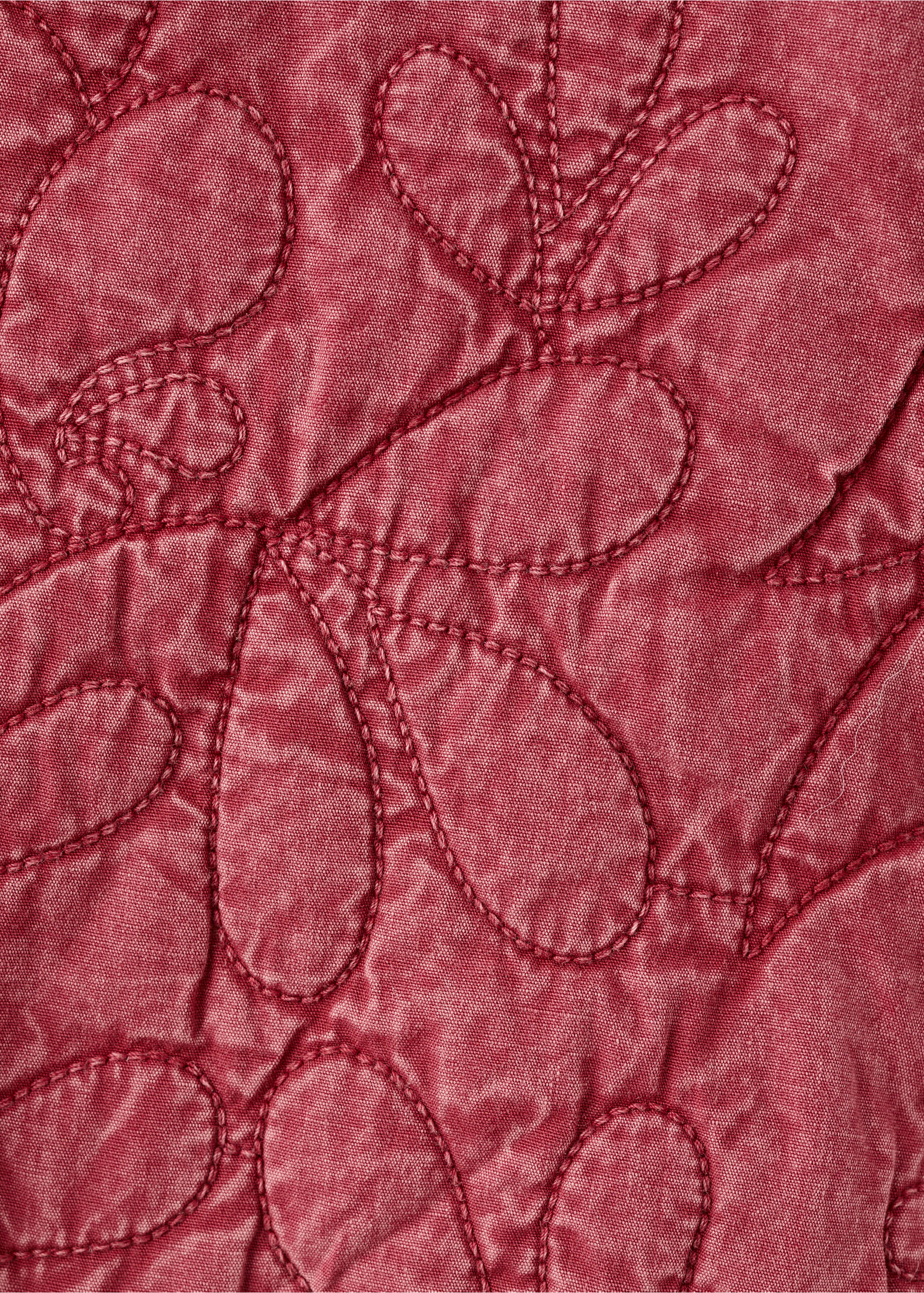 Abrigo acolchado detalles bordados - Detalle del artículo 0, Fresa. Ref: 27065154-00.