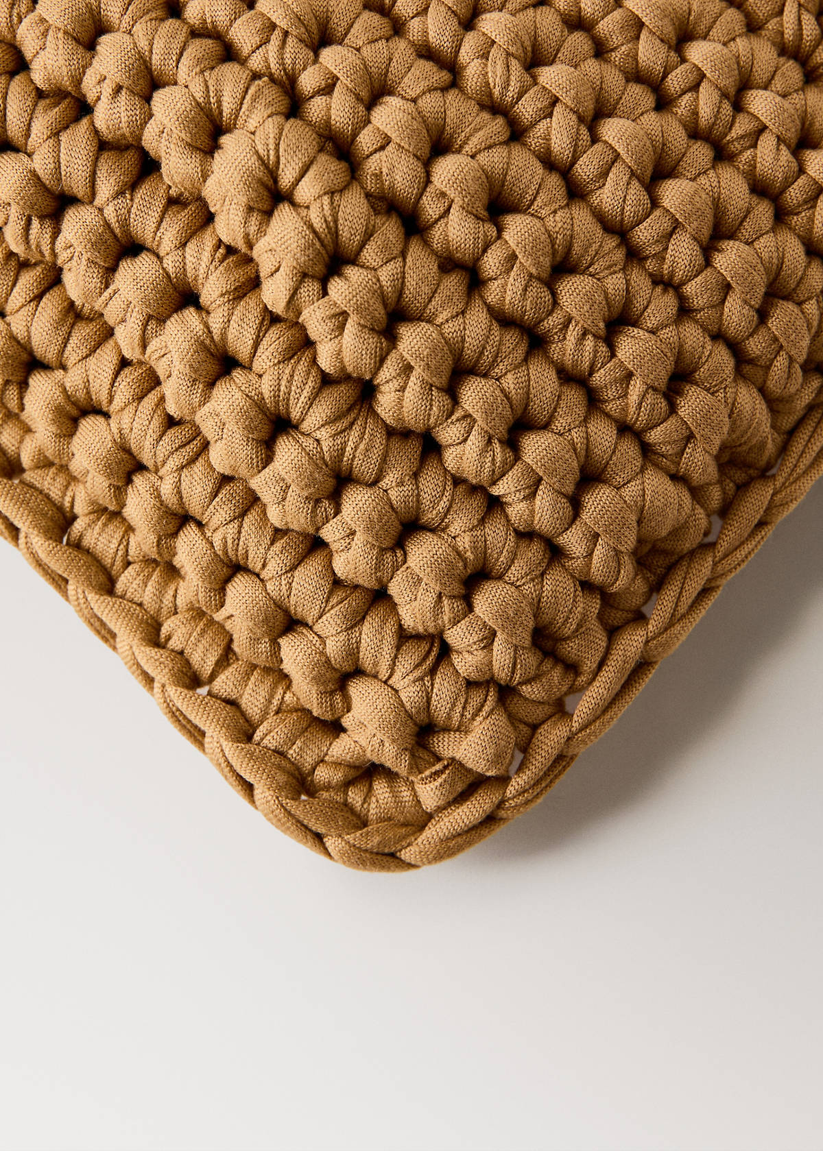 Crochet cushion cover 30x50cm — Caramel
