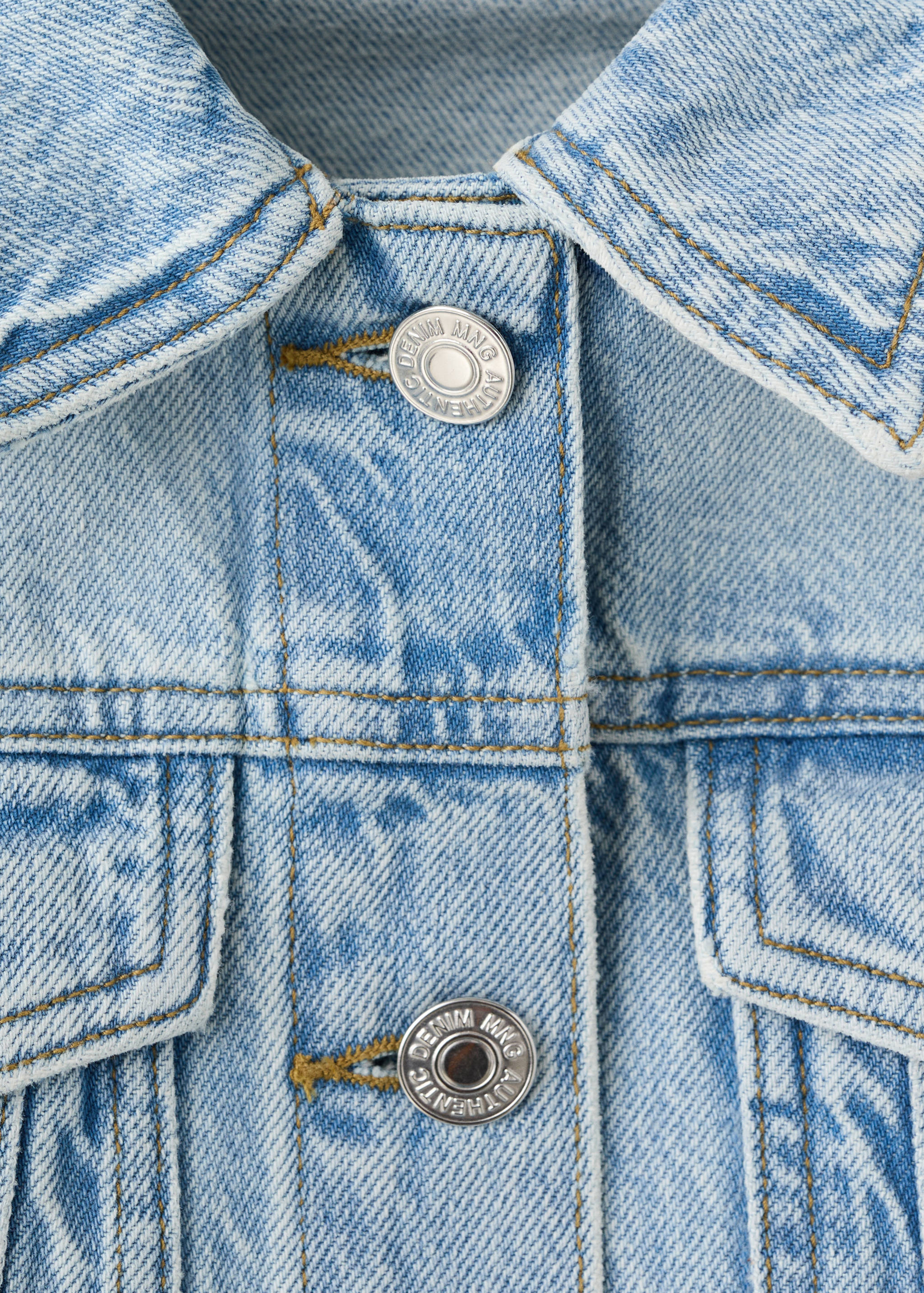 Denim jacket pockets - Details of the article 8