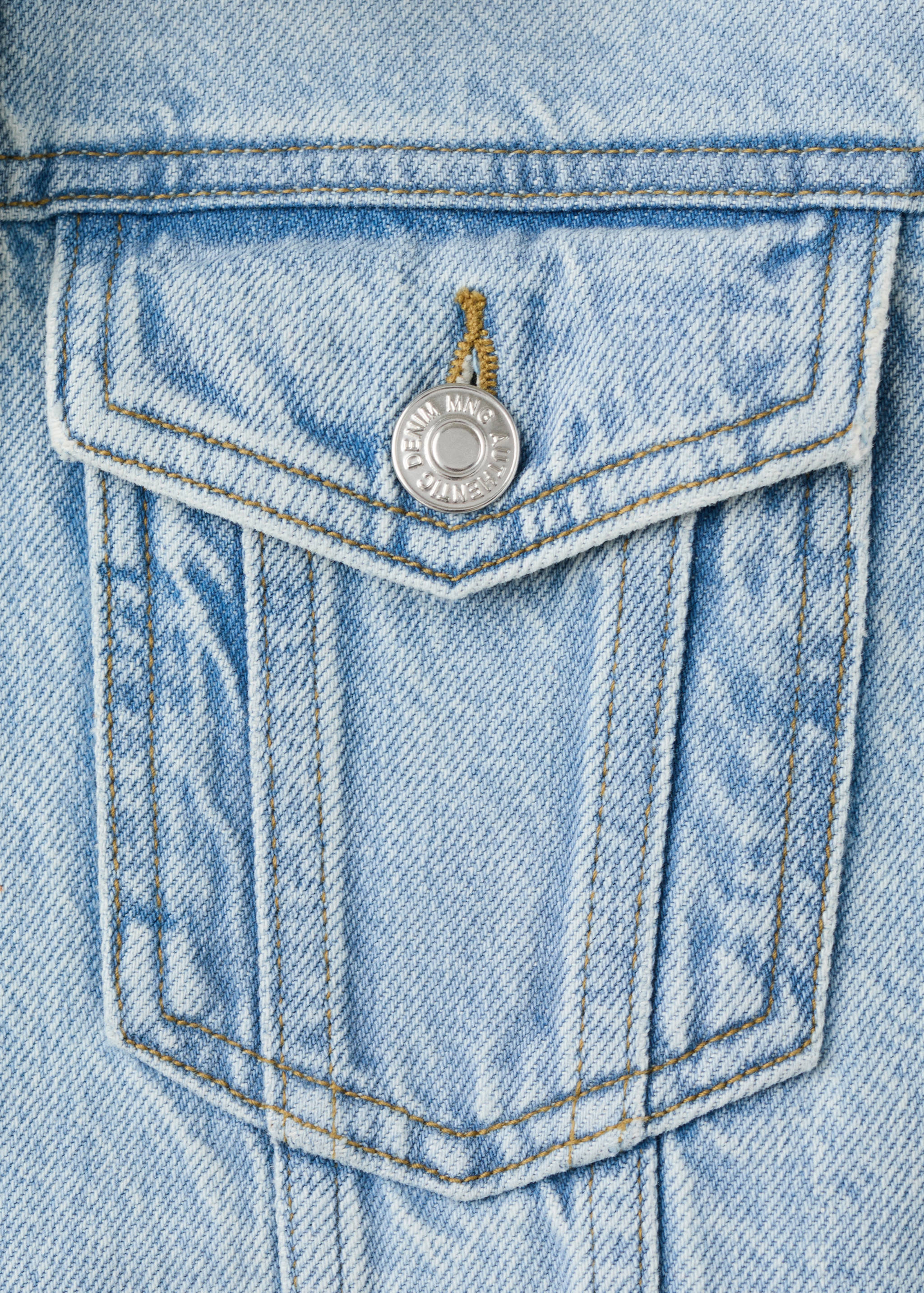 Denim jacket pockets - Details of the article 0