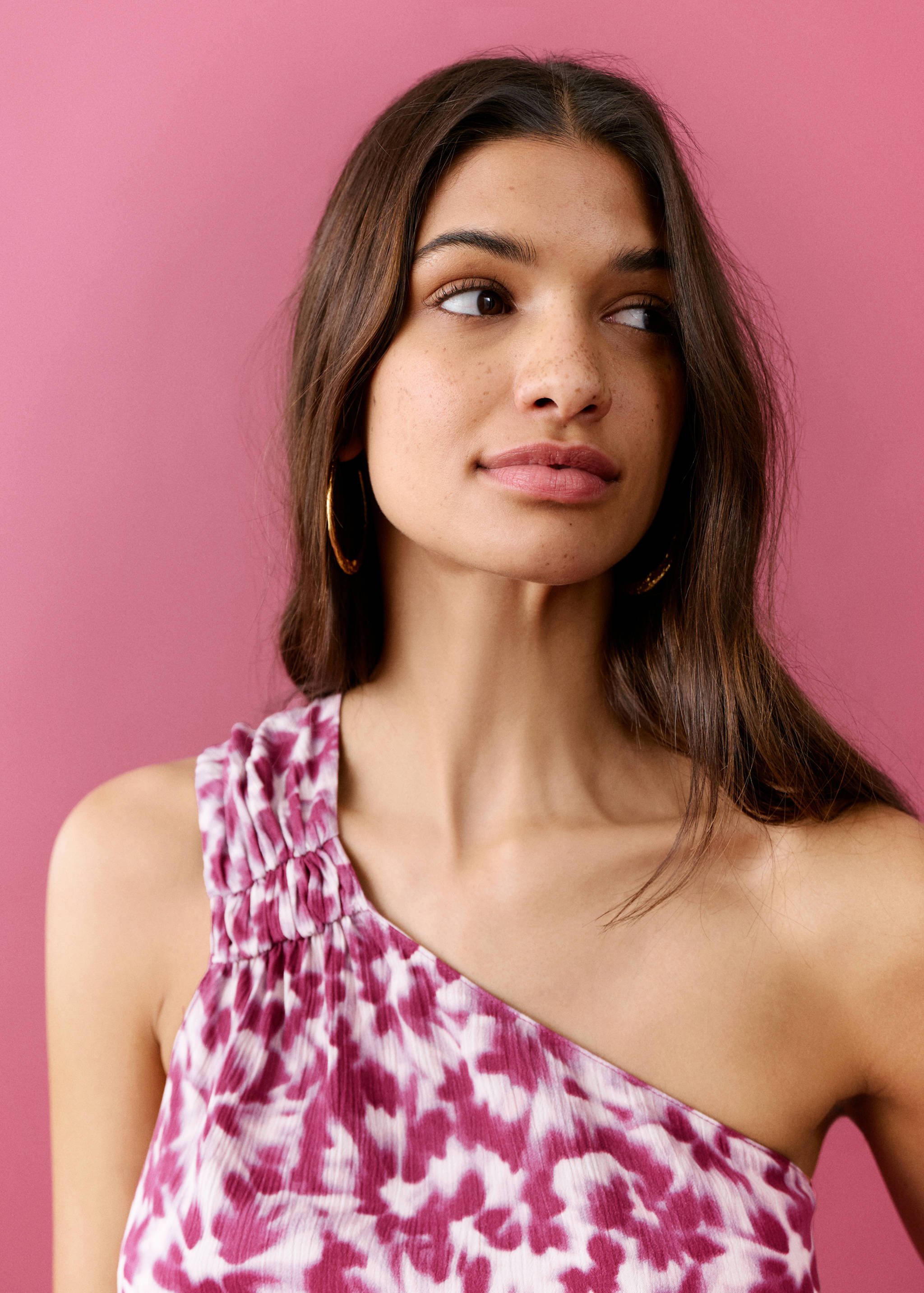 Асимметричный топ с принтом - Деталь изделия 1