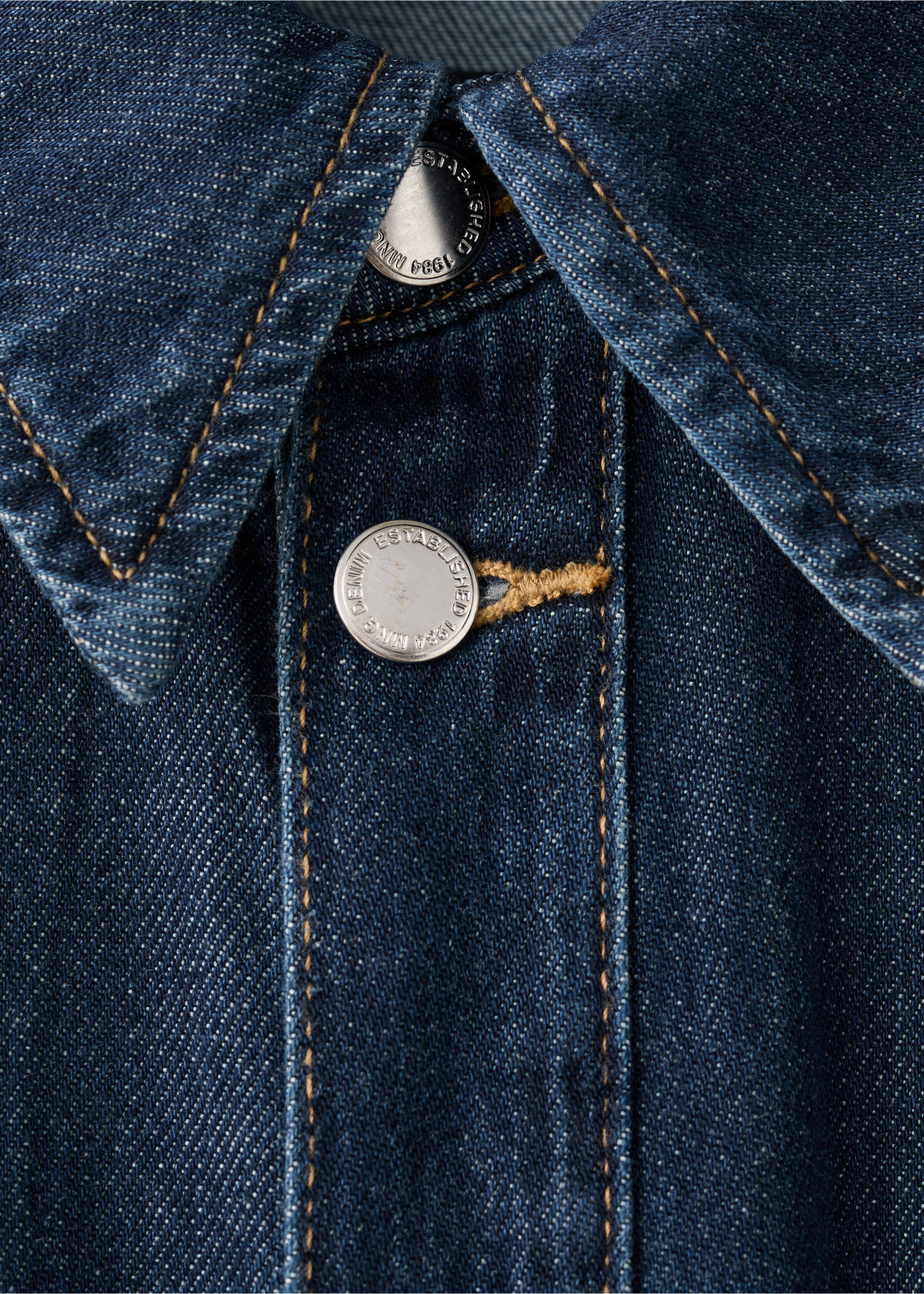 Buttons denim jumpsuit - Details of the article 8, Dark Blue. Ref: 27065812-00.