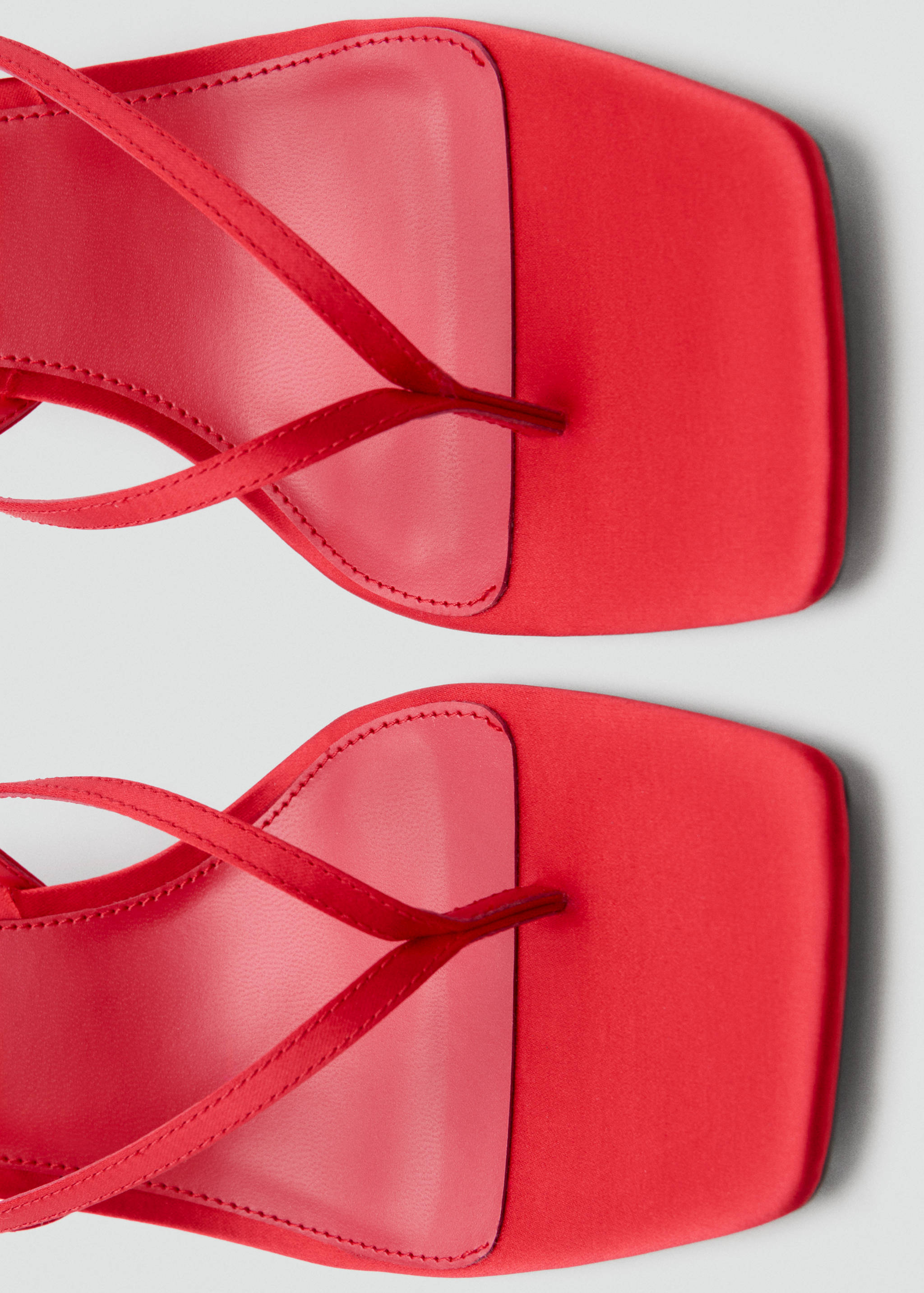 Strappy heeled sandals - Details of the article 2
