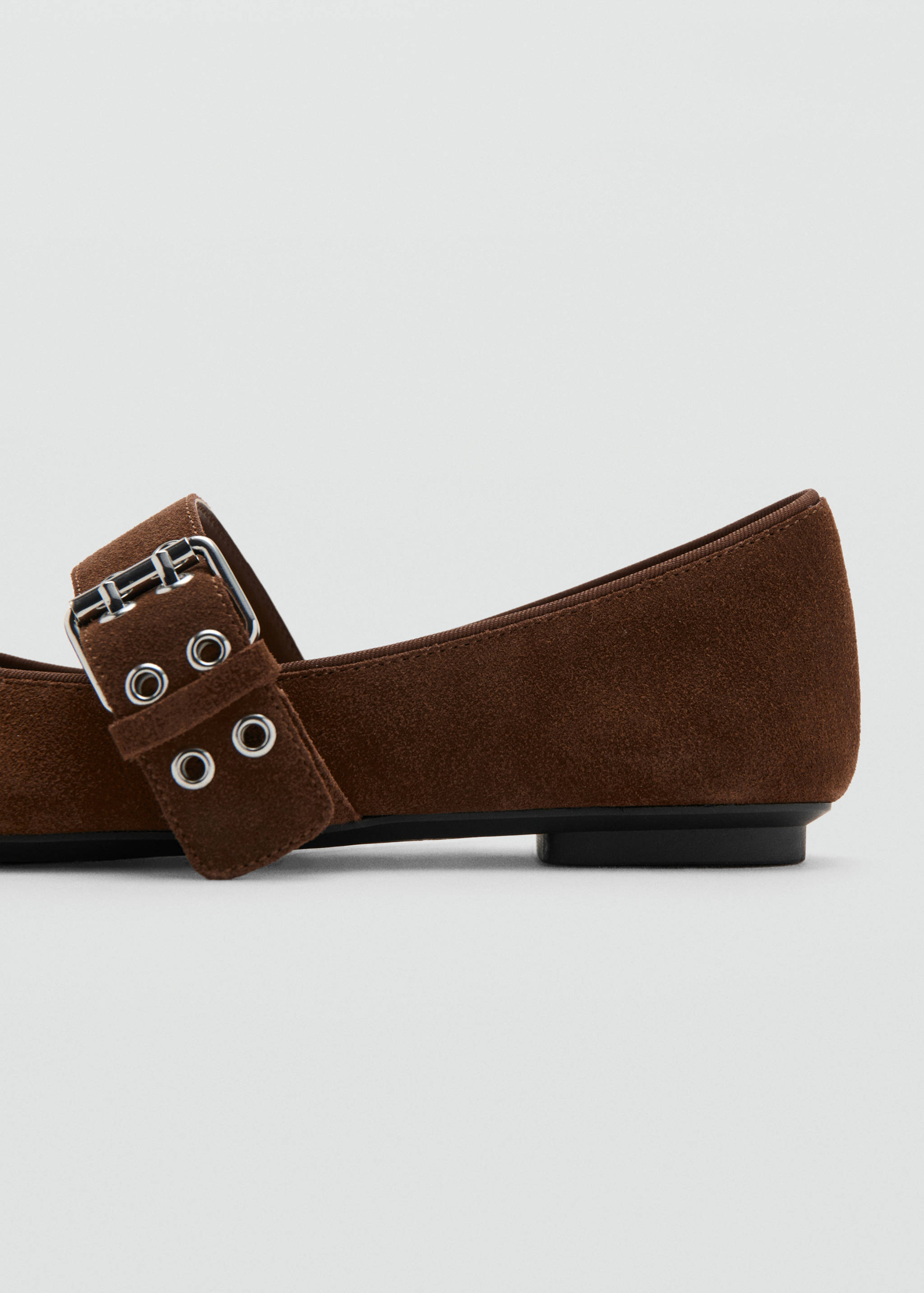 Buckle suede ballerina - Details of the article 1