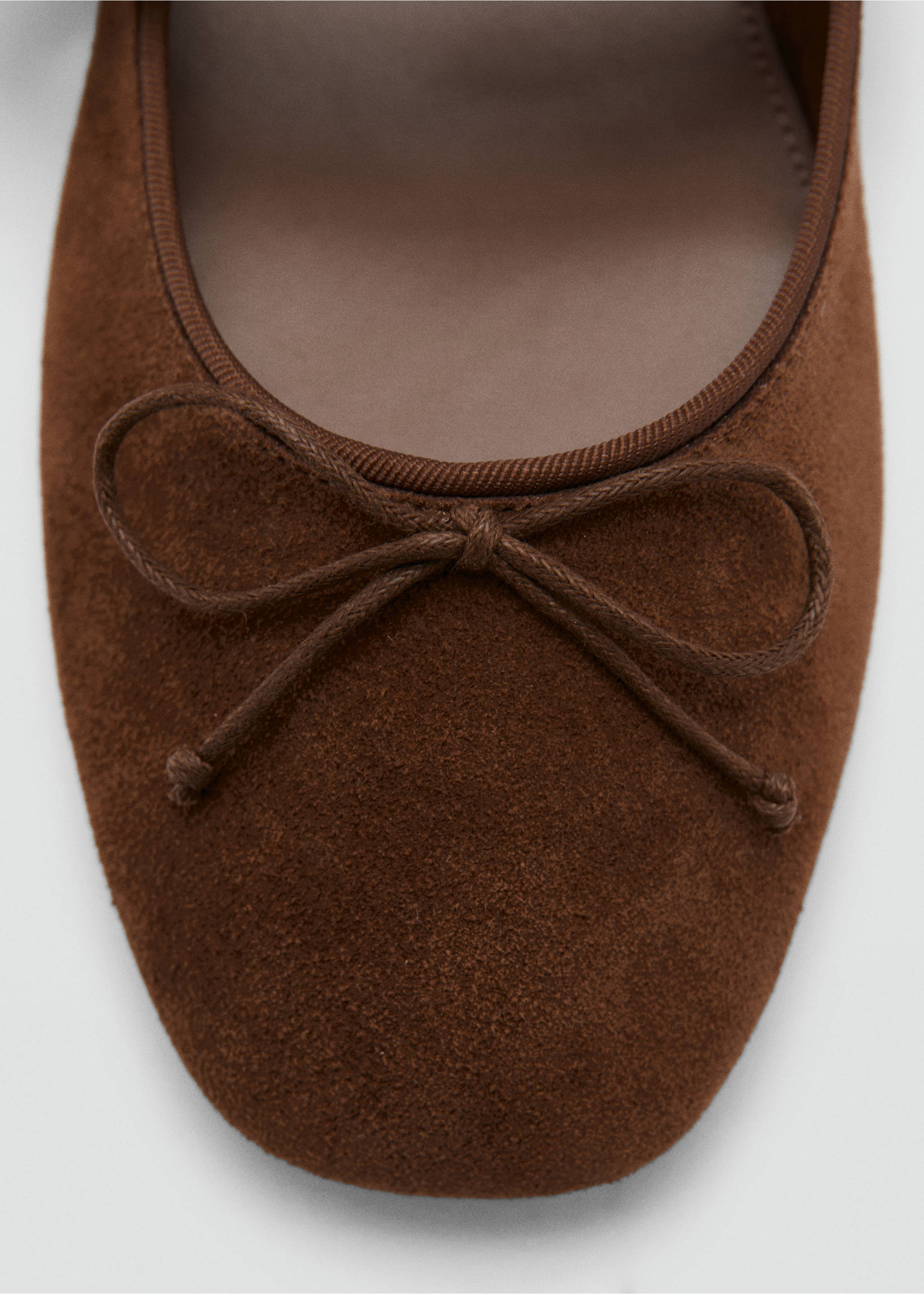 Buckle suede ballerina - Details of the article 2, Chocolate. Ref: 27065820-00.