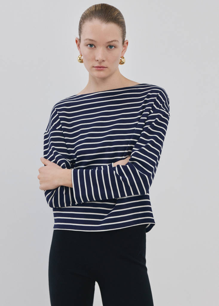 Striped boat neck sweatshirt — Navy