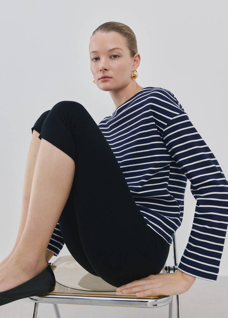Striped boat neck sweatshirt — Navy