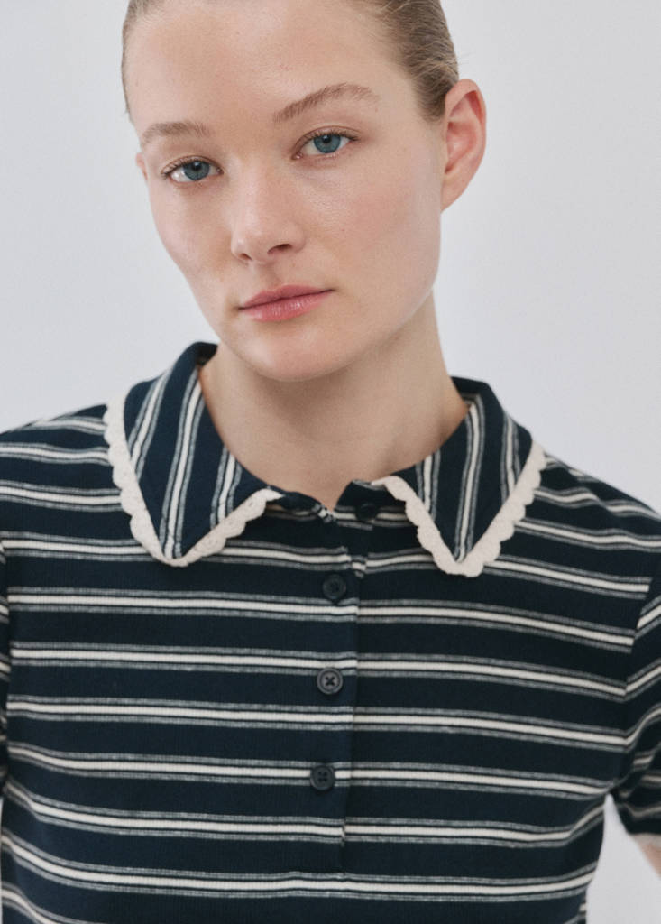 Scalloped striped polo — Navy
