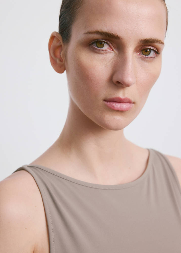 Fitted crop top — Light/Pastel Brown