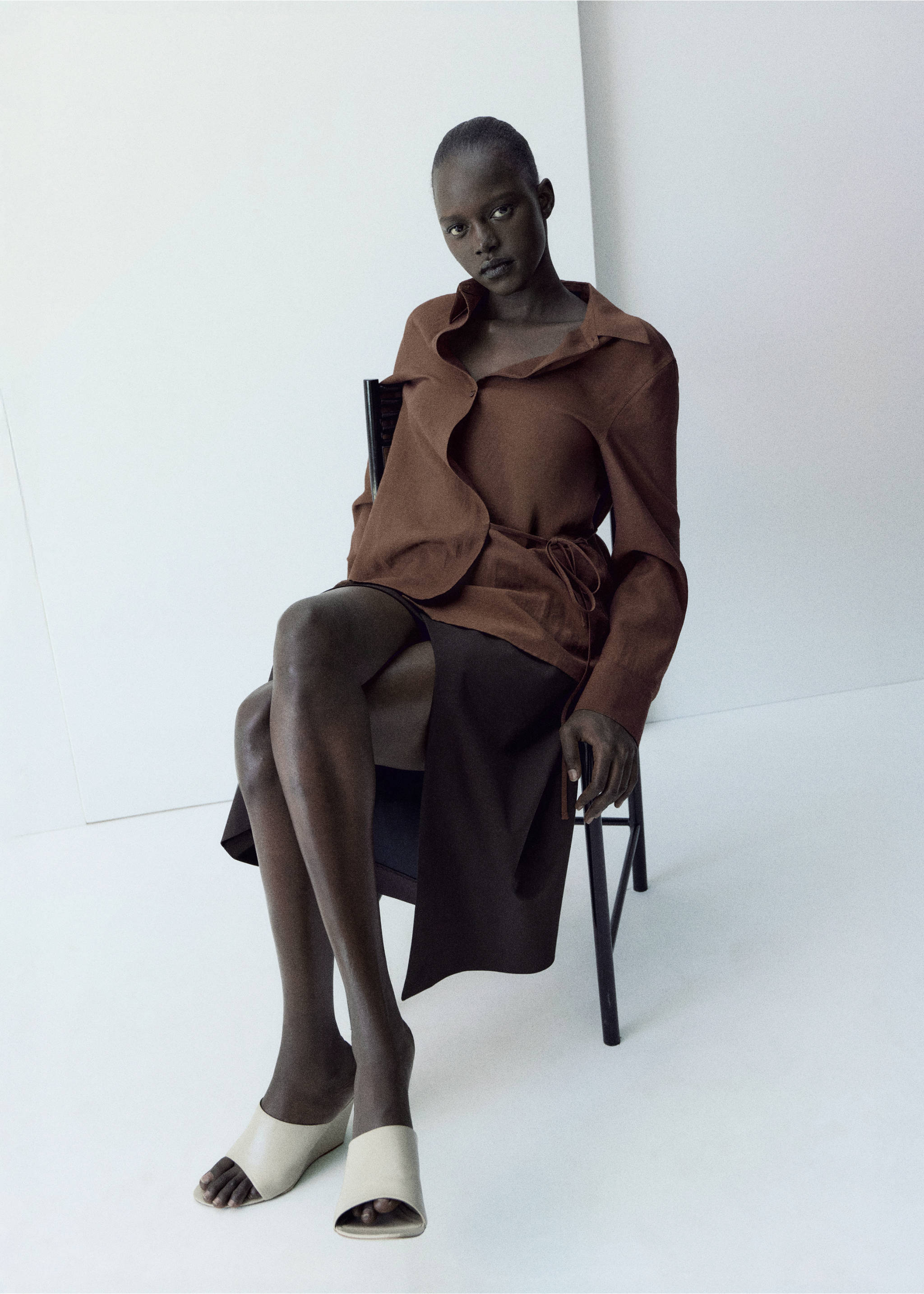 Wrap shirt with bow - Details of the article 2, Brown. Ref: 27065828-01.