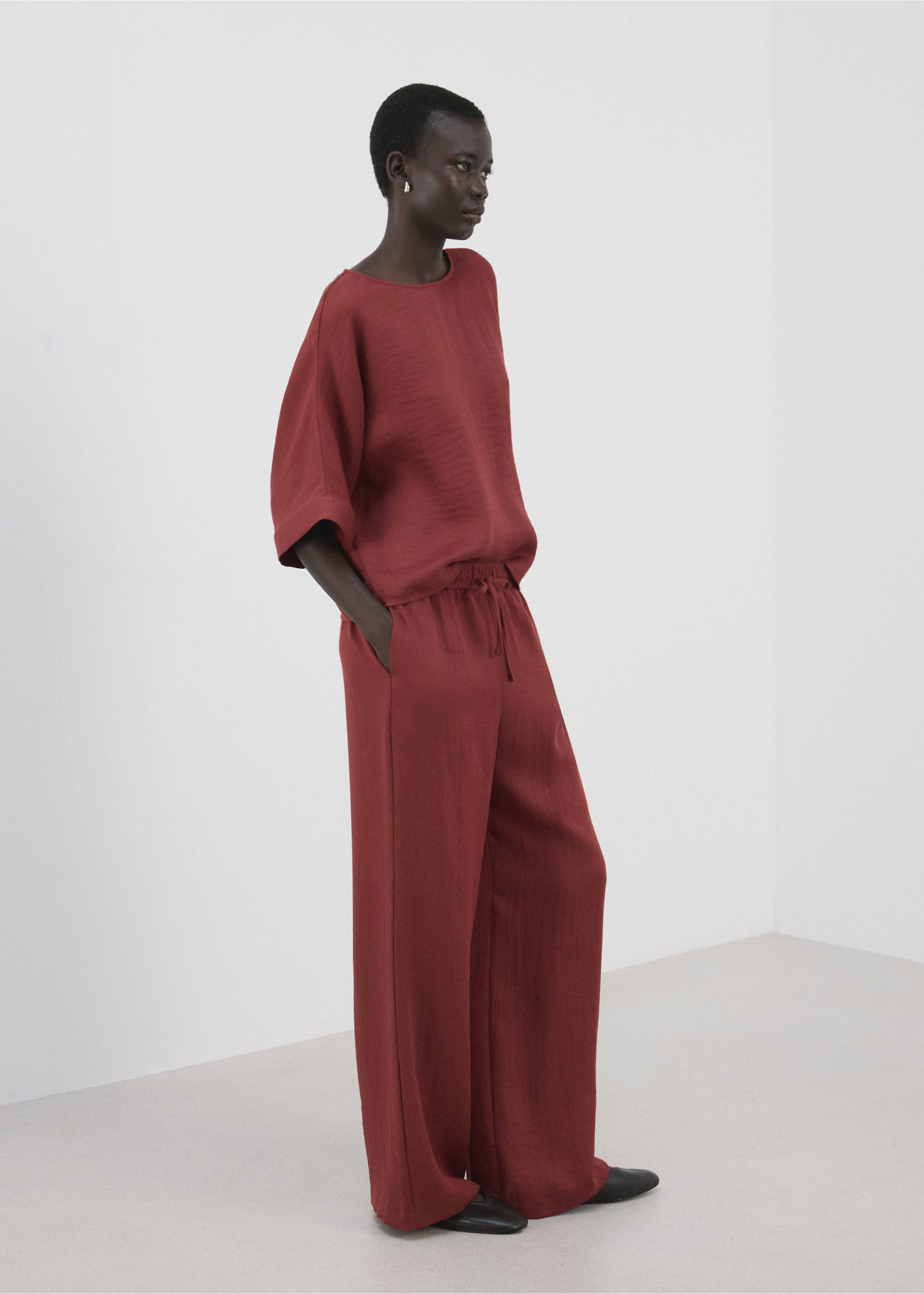 Three-quarter sleeve blouse - General plane, Red. Ref: 27065829-00.