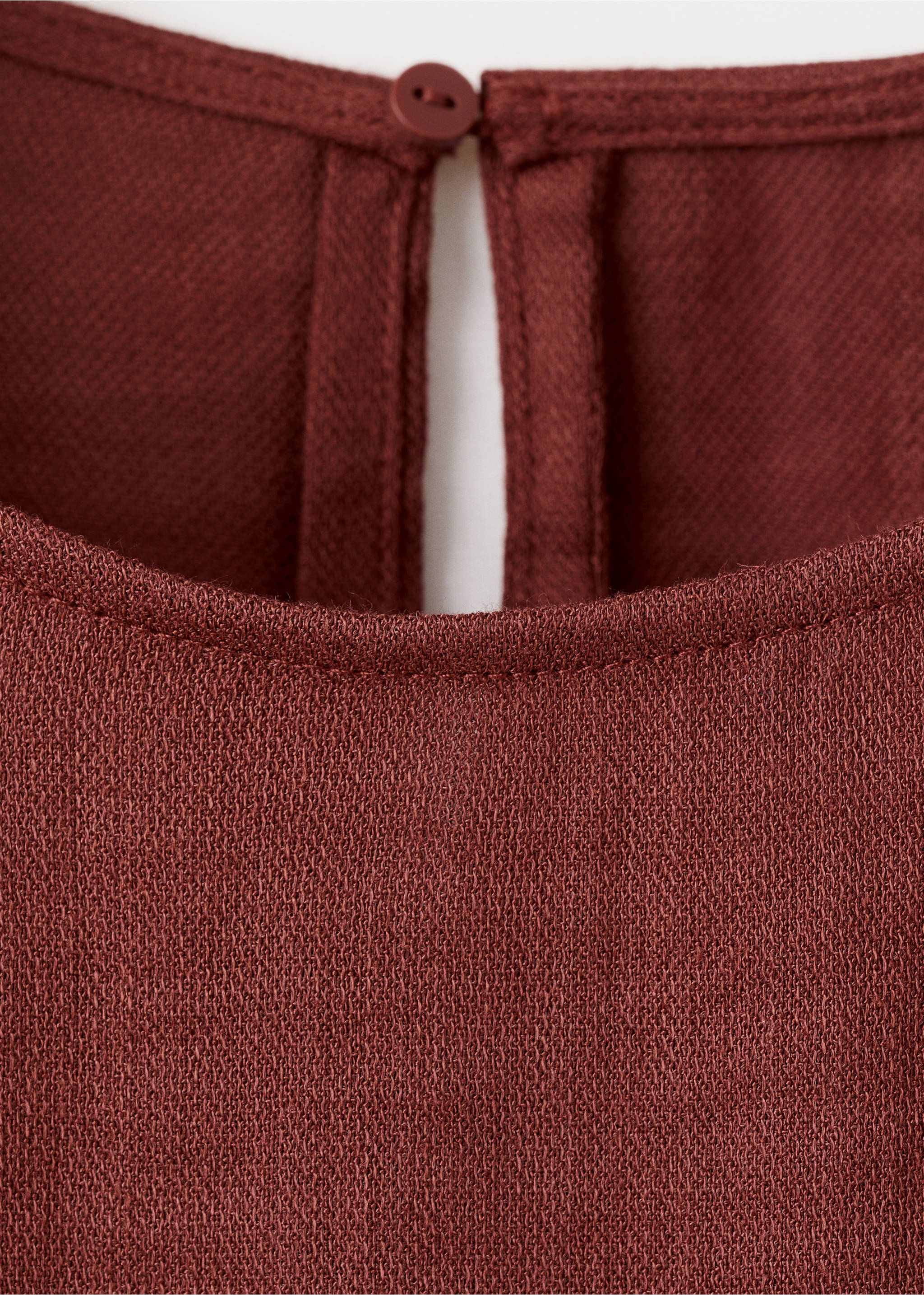 Three-quarter sleeve blouse - Details of the article 8, Red. Ref: 27065829-00.