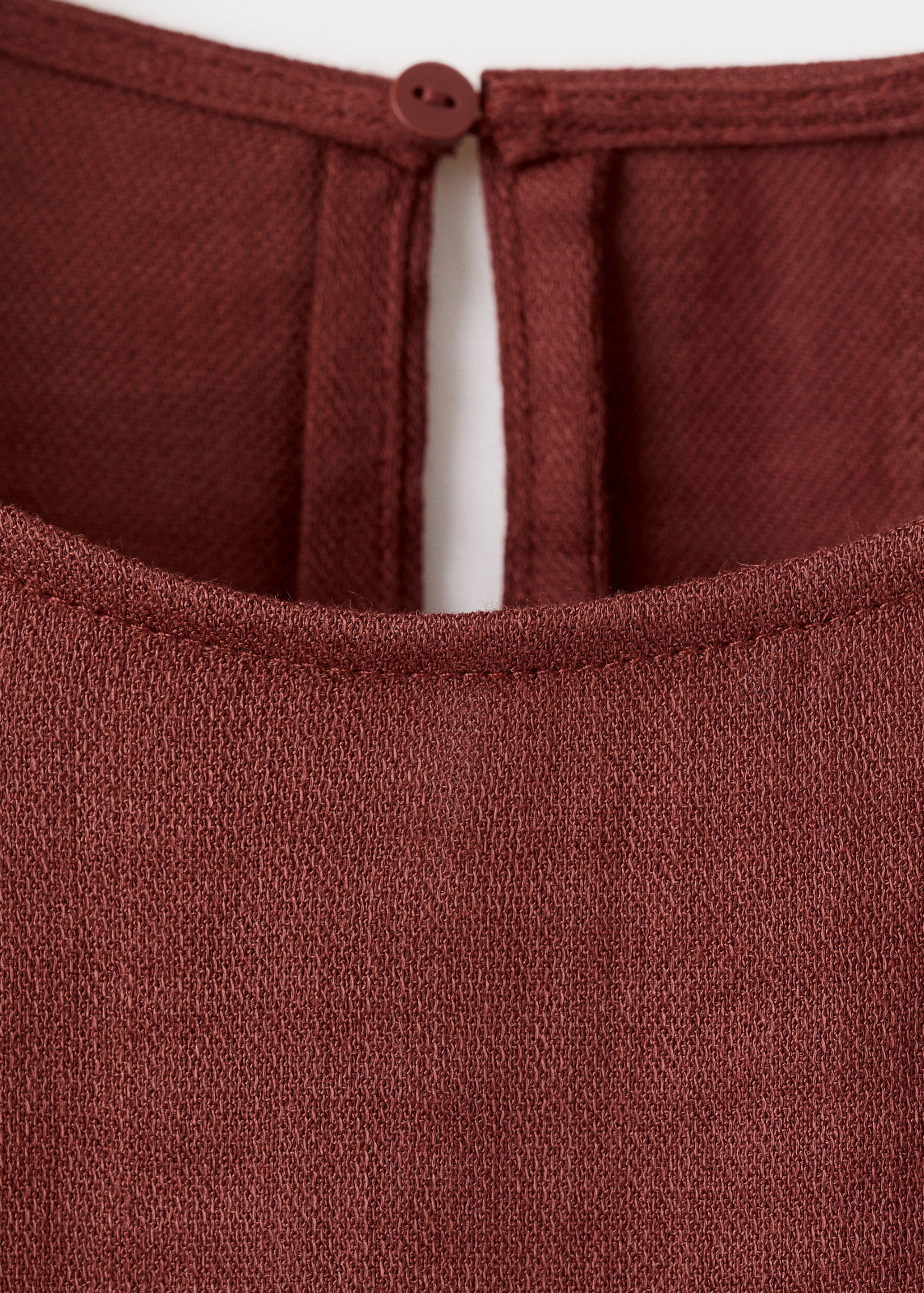 Three-quarter sleeve blouse - Details of the article 8