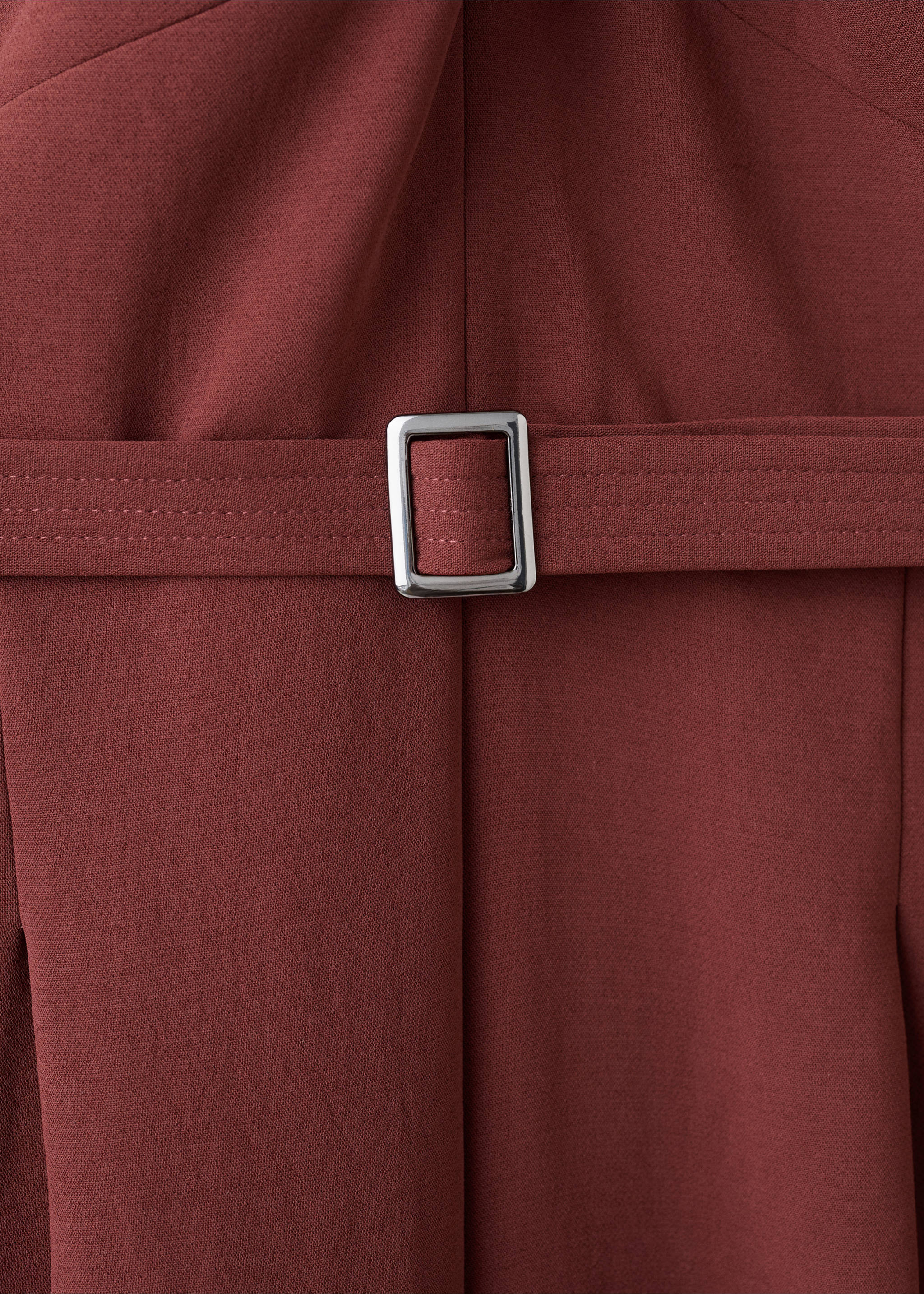 Gekruiste jumpsuit met ceintuur - Detail van het artikel 8, Donkerrood. Ref: 27065833-00.