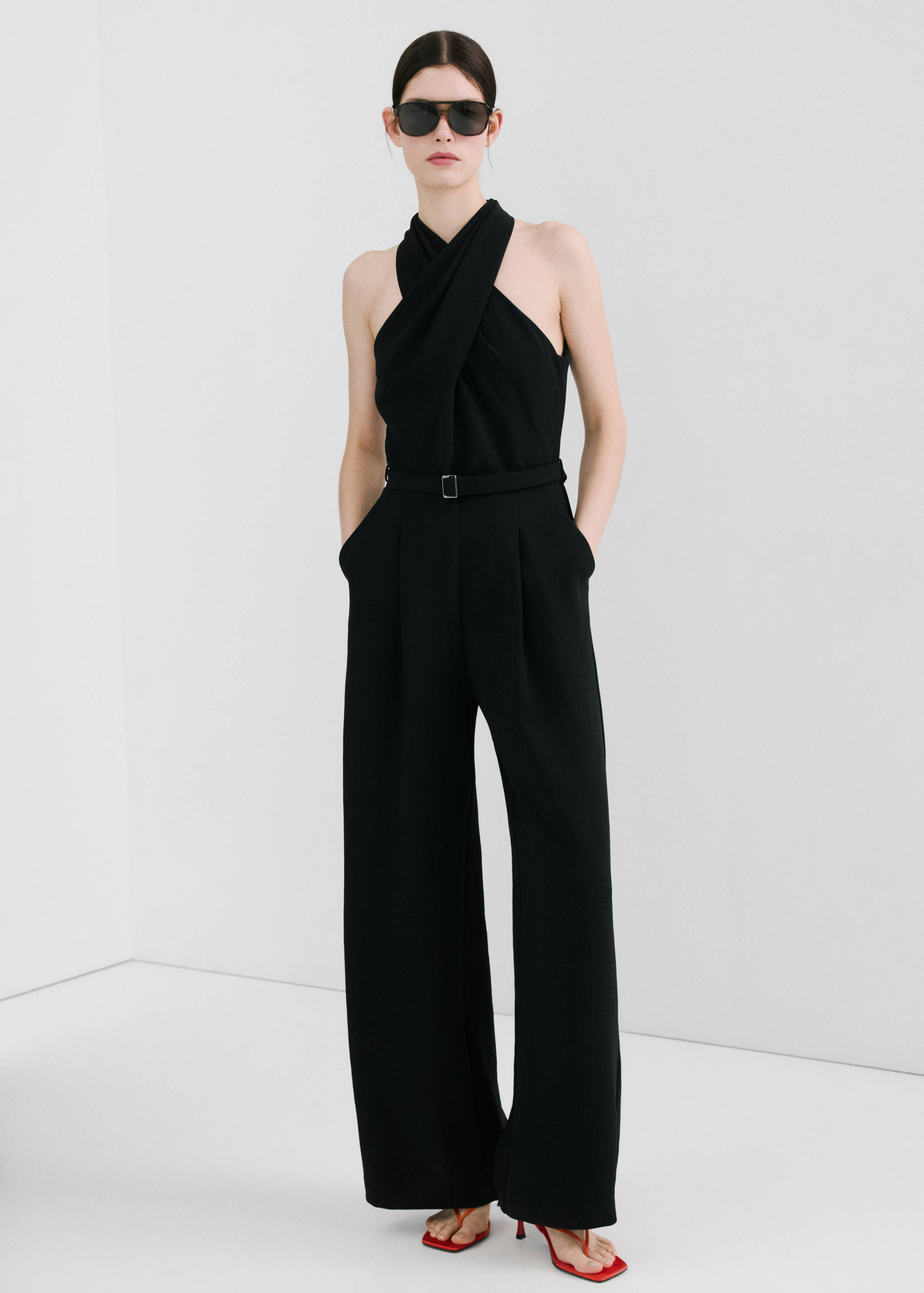 Belt wrap jumpsuit - General plane