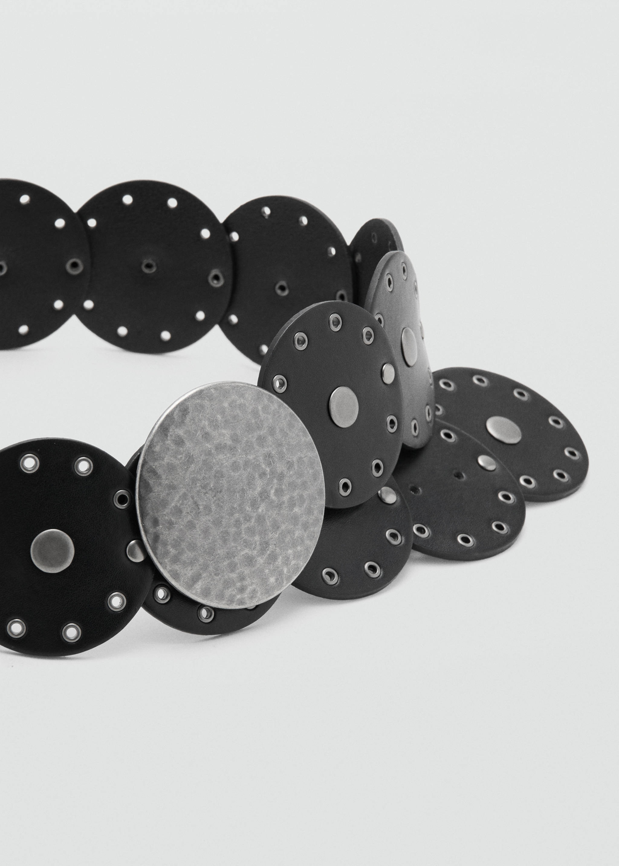 Nietengürtel - Mittlere Ansicht