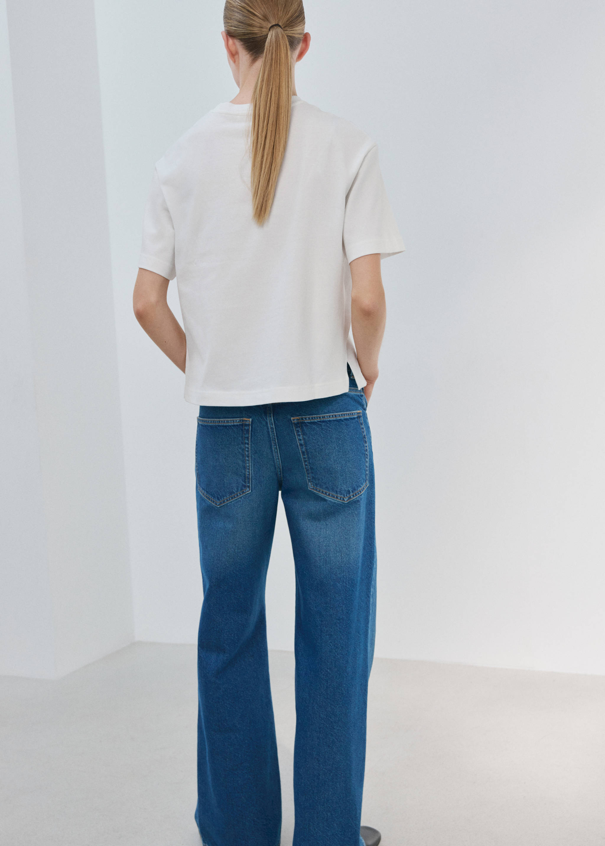 Oversized cotton t-shirt - Reverse of the article