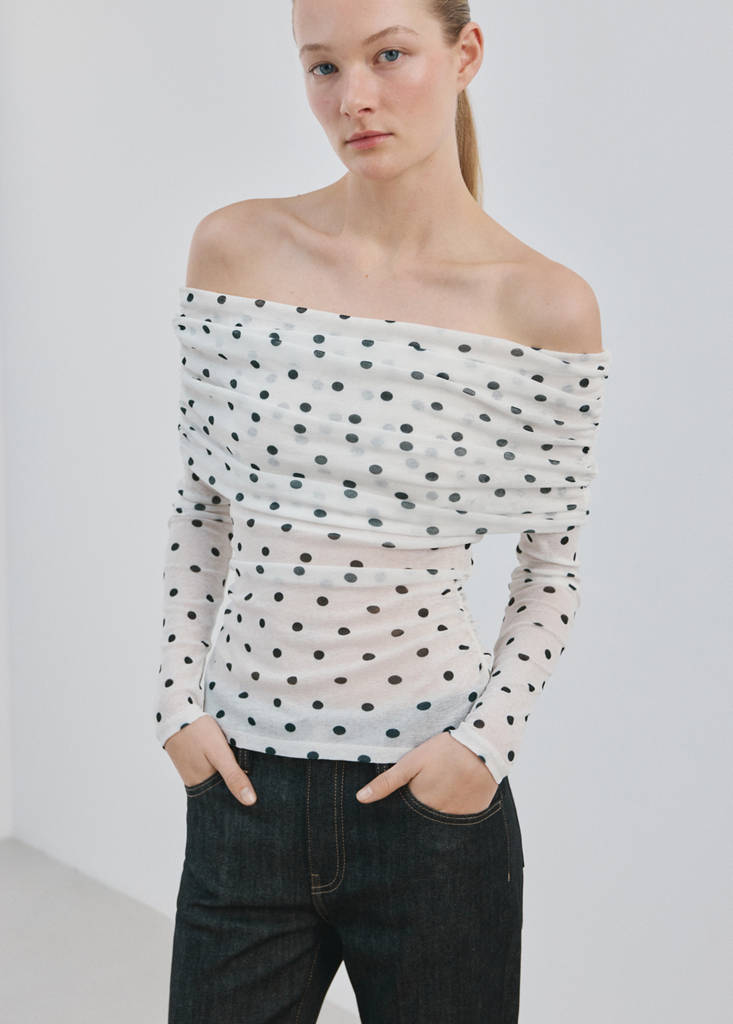 Polka dot strapless top — White