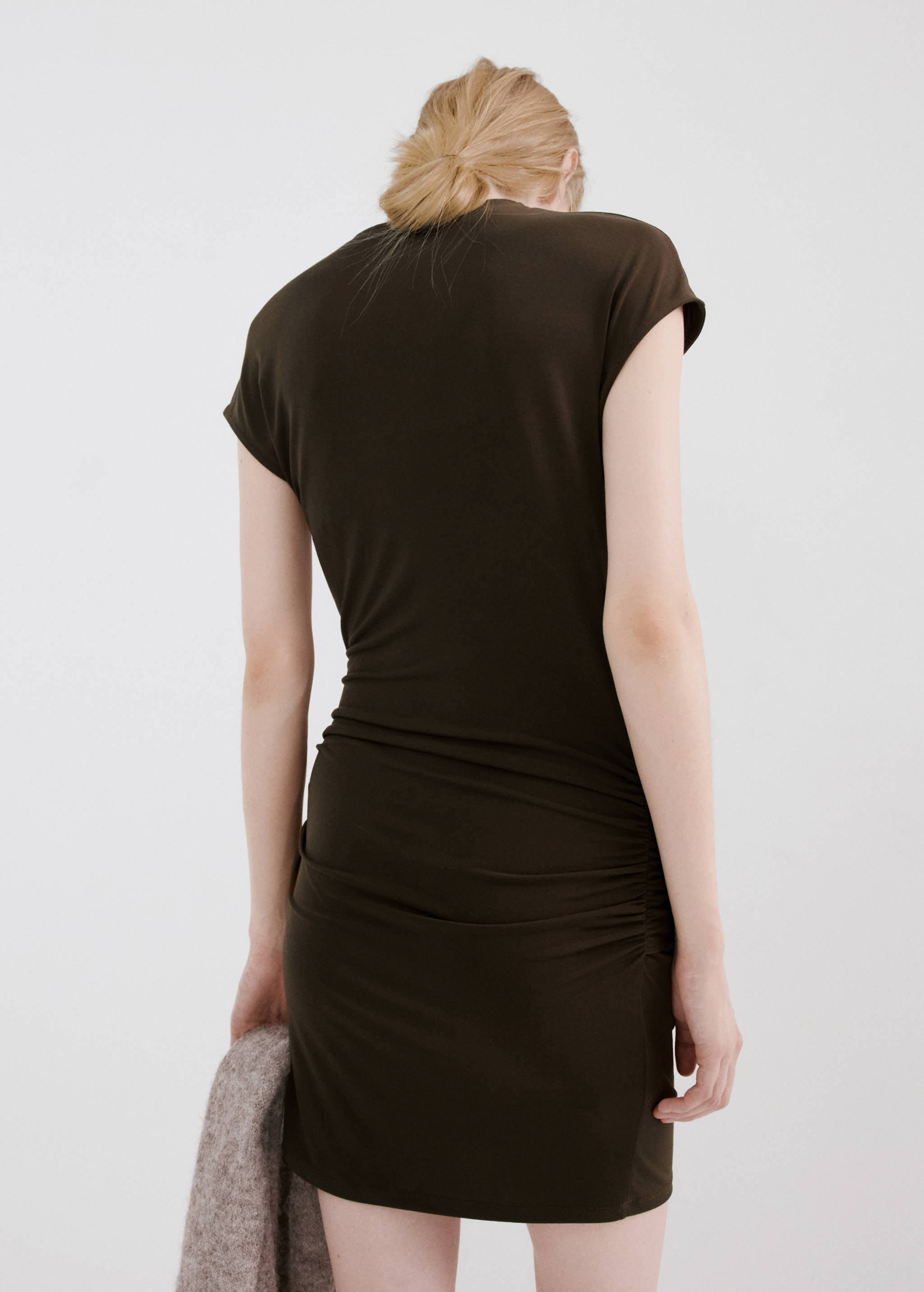 Ruched bodice brooch dress - Reverse of the article