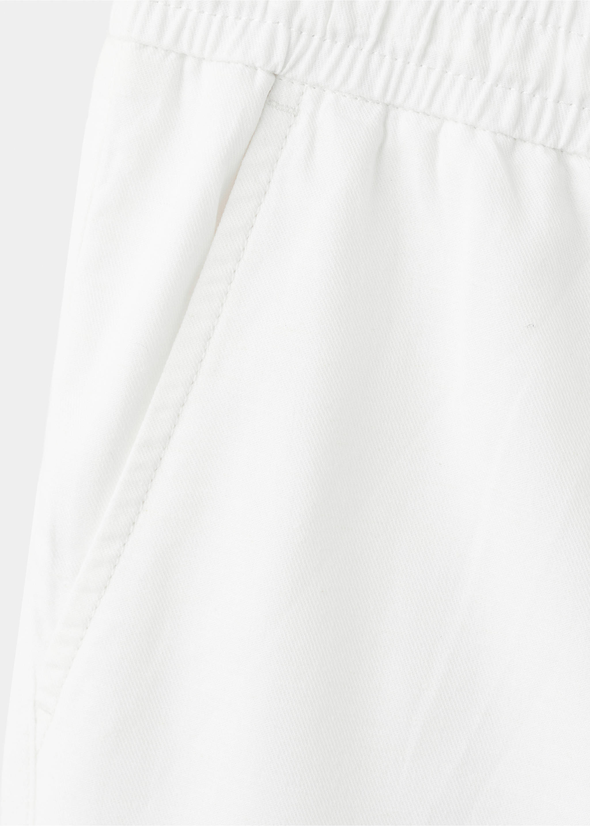 Cargobermuda van katoen en linnen - Detail van het artikel 0, Gebroken wit. Ref: 27065931-00.