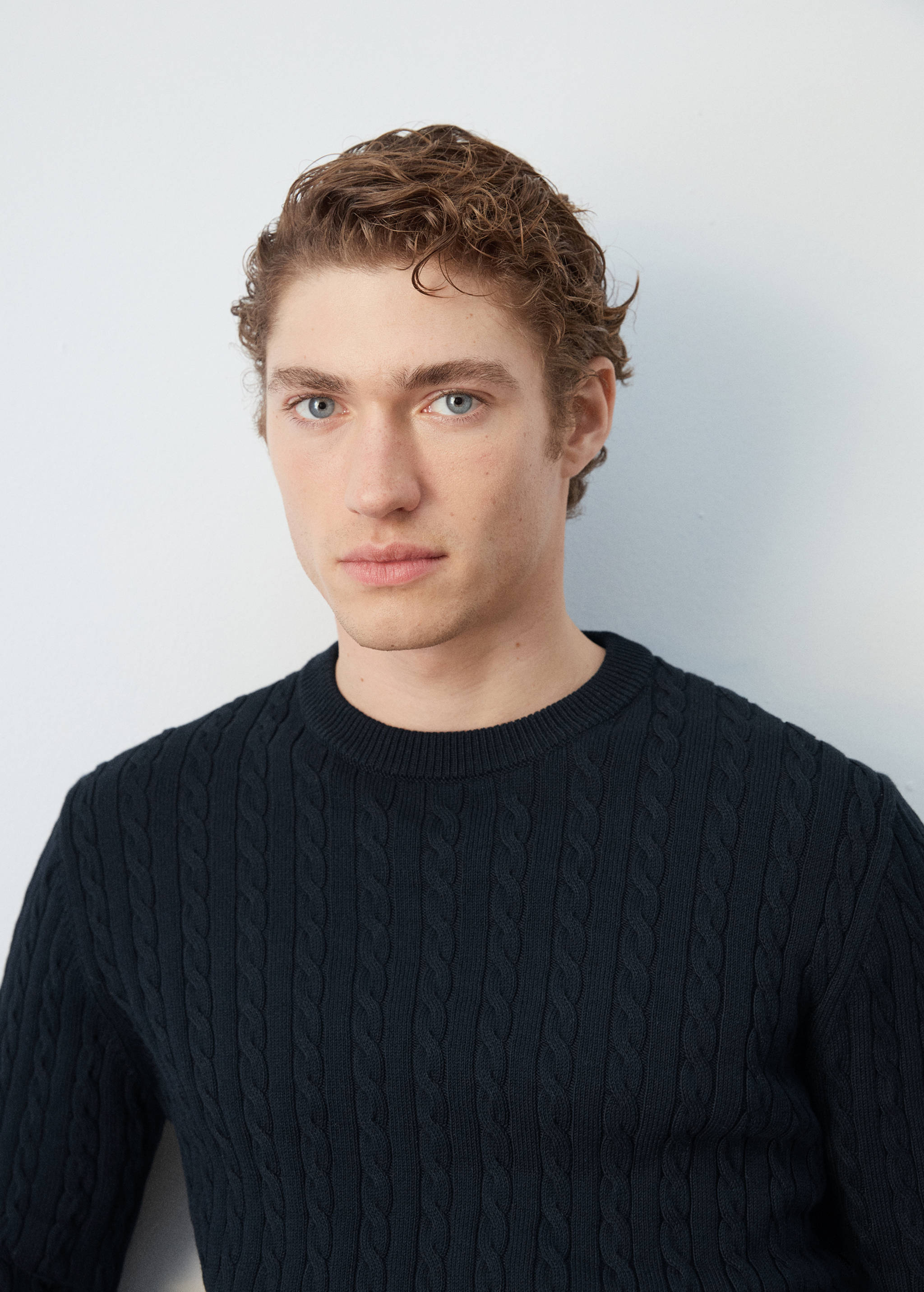 100% 纯棉麻花编织毛衣 - null