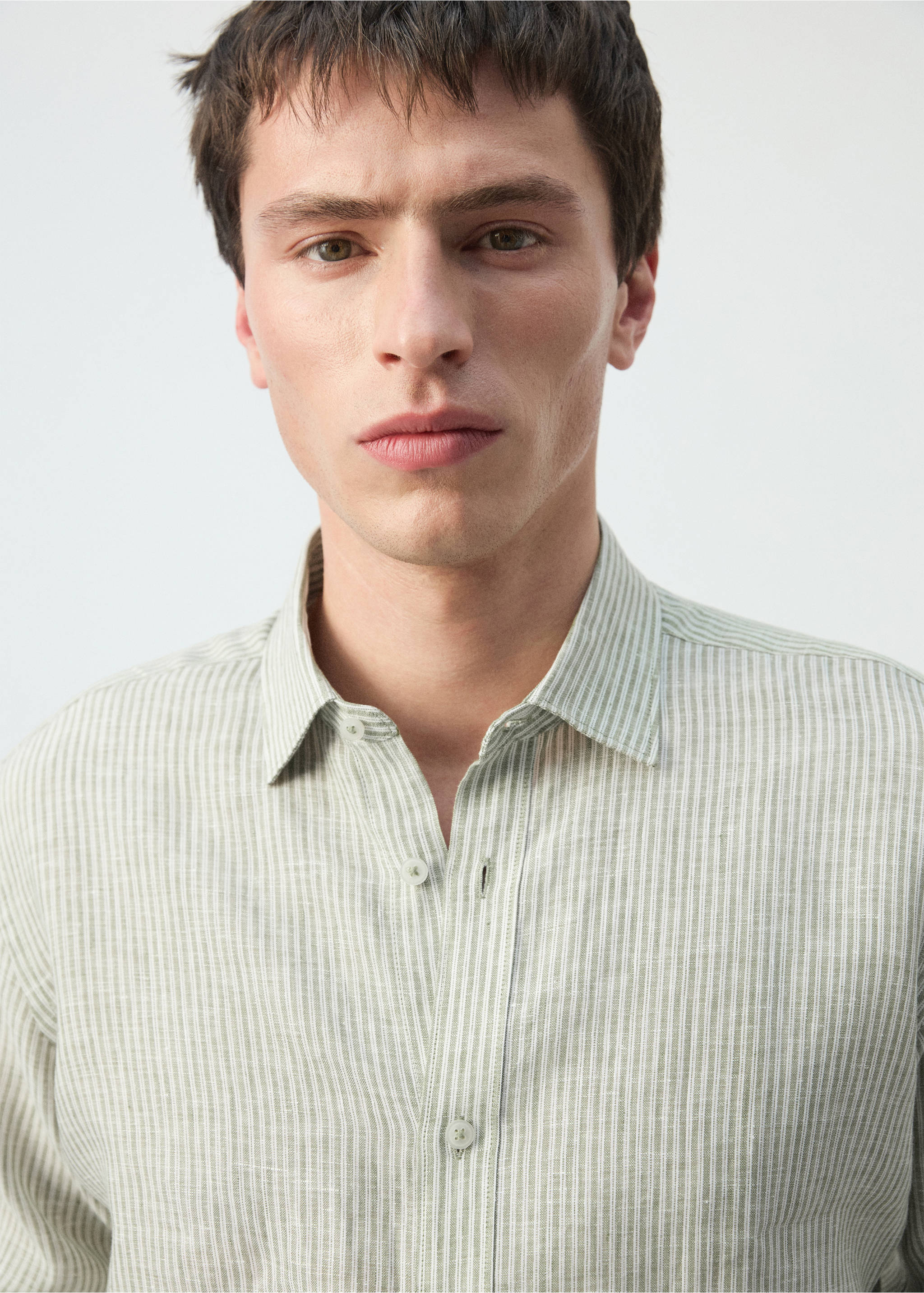 Рубашка regular fit 100% лен - Деталь изделия 1, Хаки. Ref: 27065940-00.