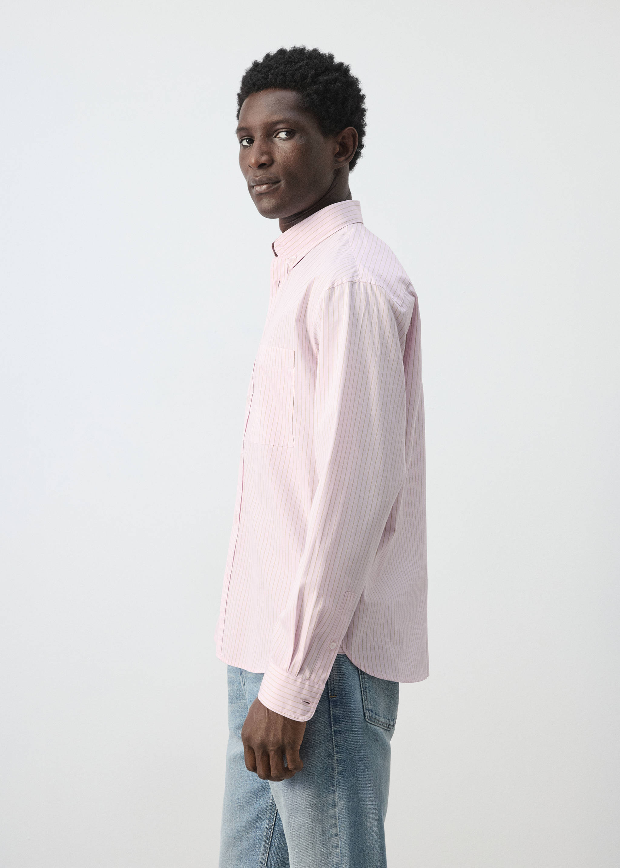 100% cotton relaxed fit striped shirt - Details of the article 2